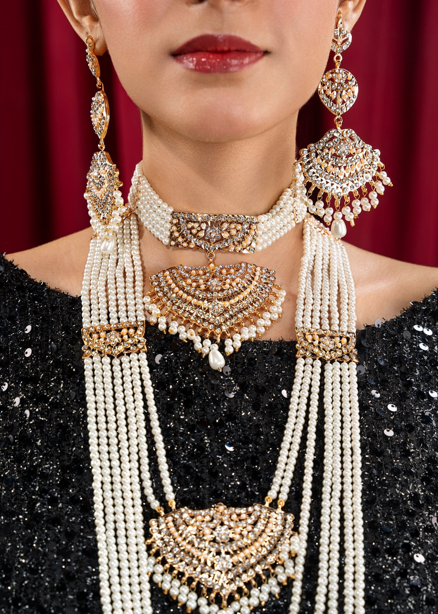Jewelry Set in Gold Color by - Trendy Women Jewelry Set ZSF5572