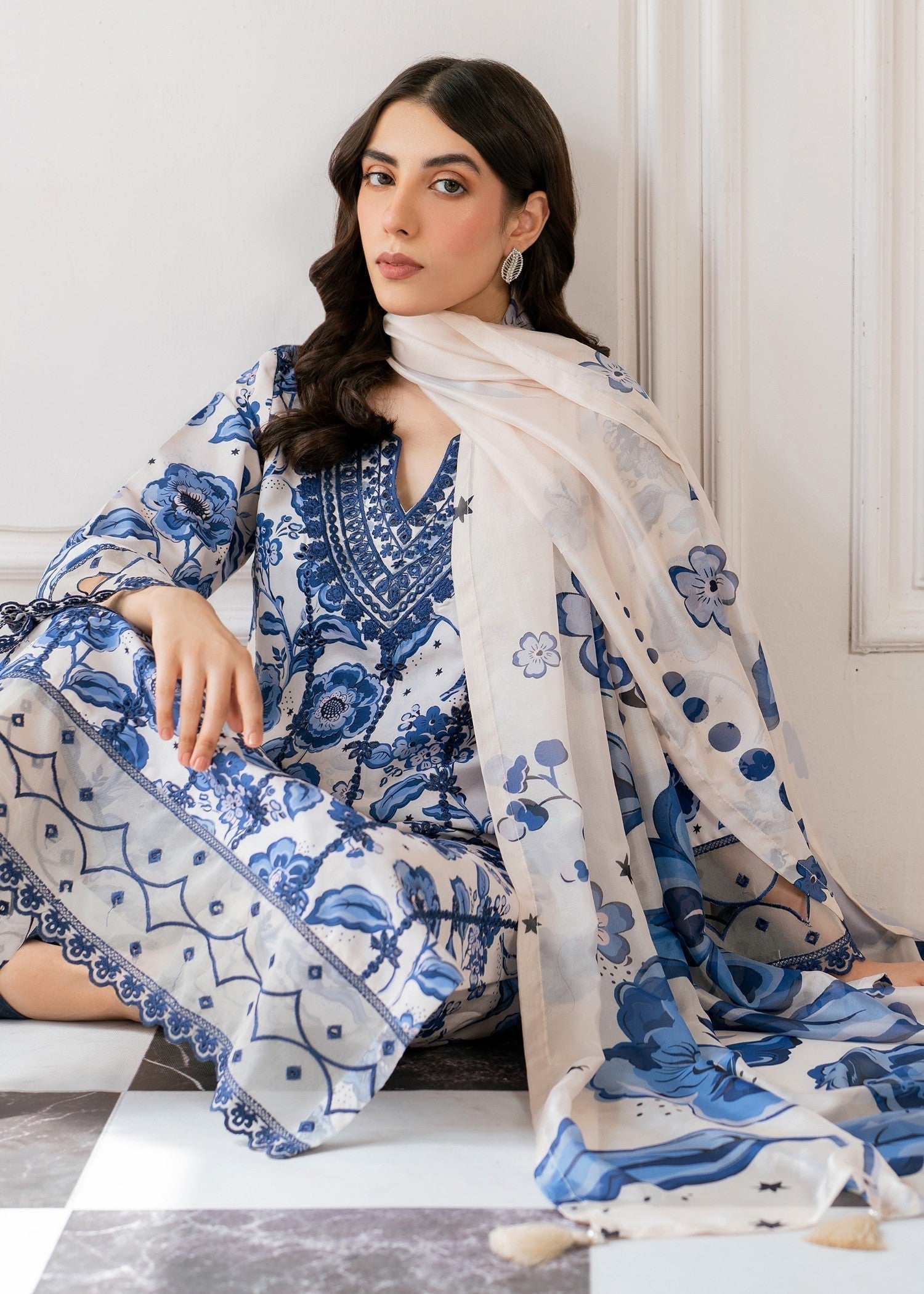 blended cambric Kurta Set in Blue