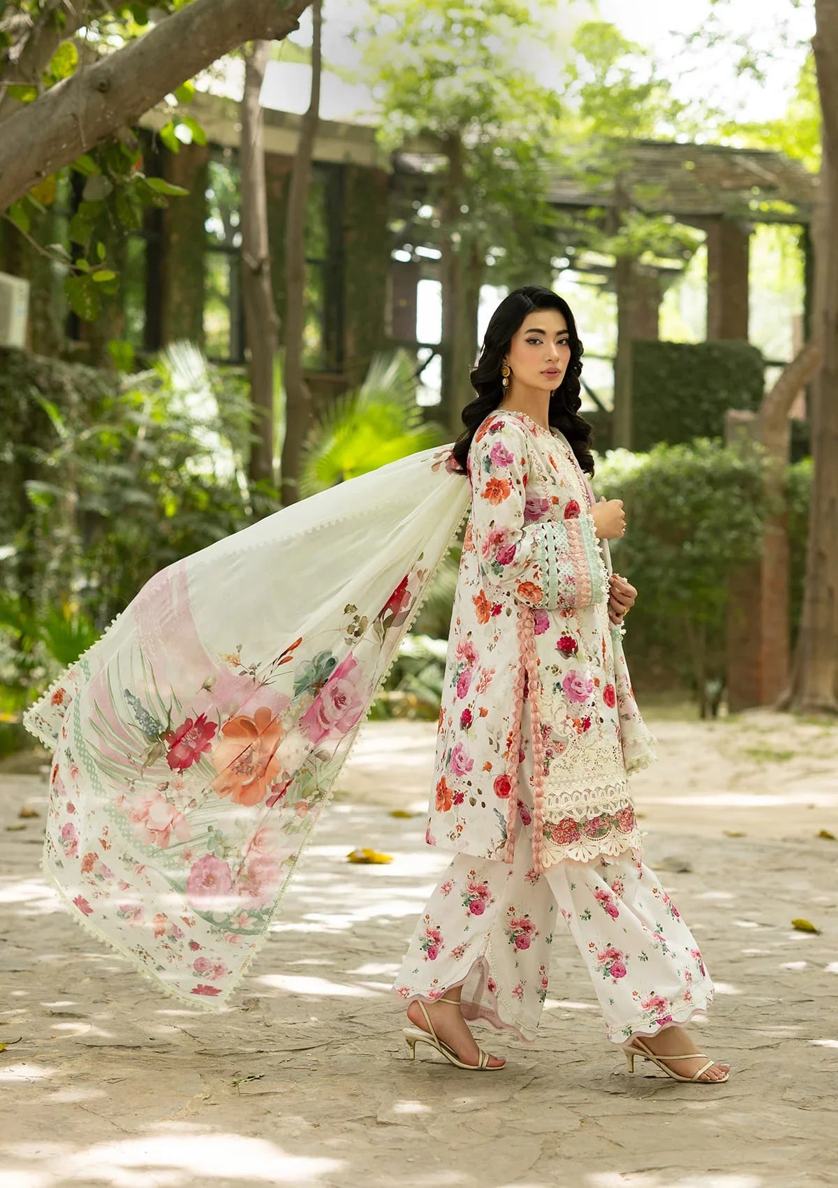 Signature Lawn Edit – 4a Claire