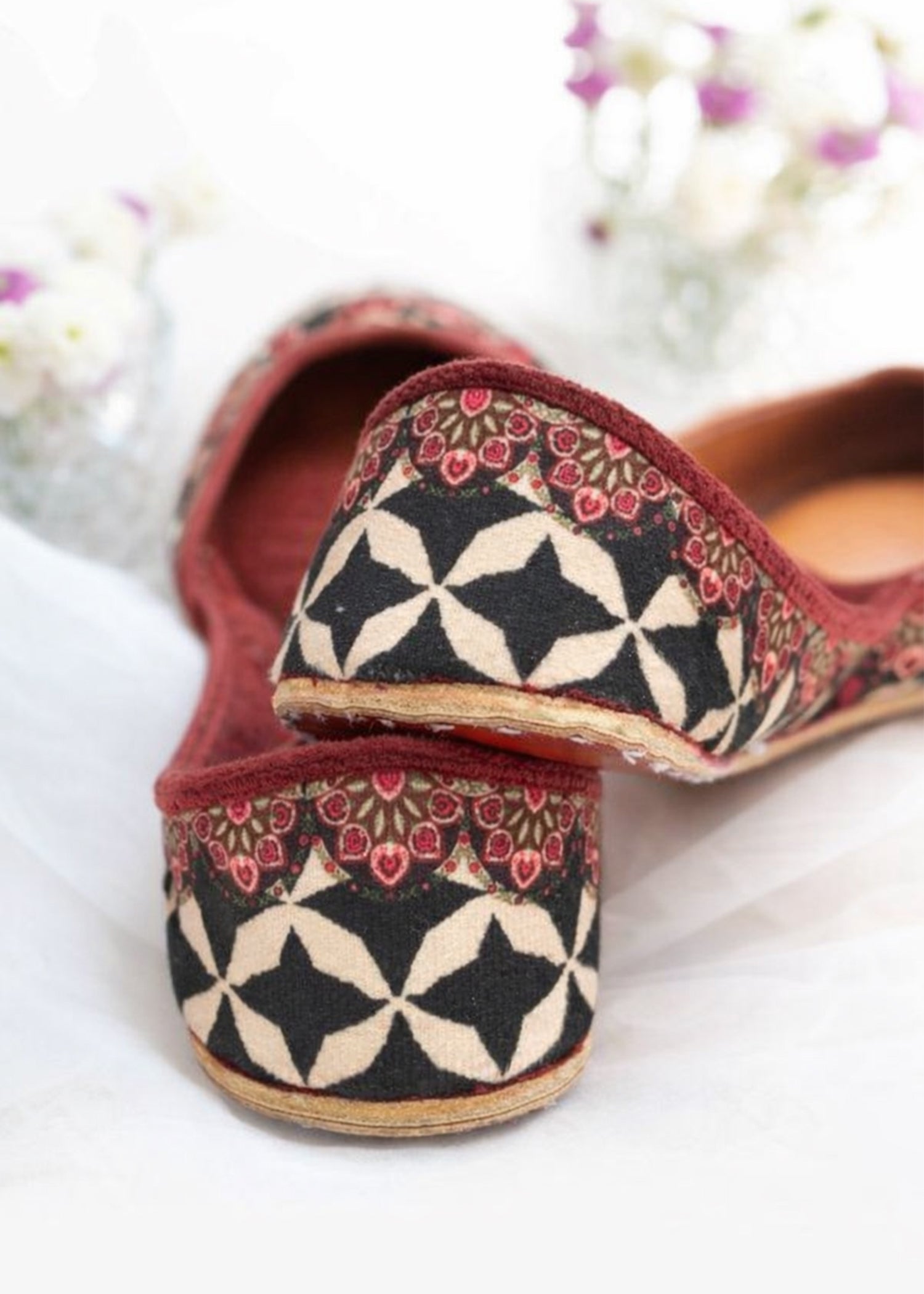 Khussa in Multi by - High Quality Women Khussa TXZ6738