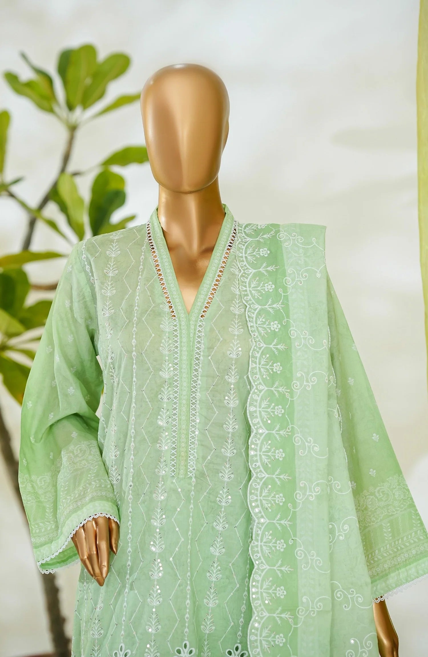 RTW White & White Embroidered Lawn – 13