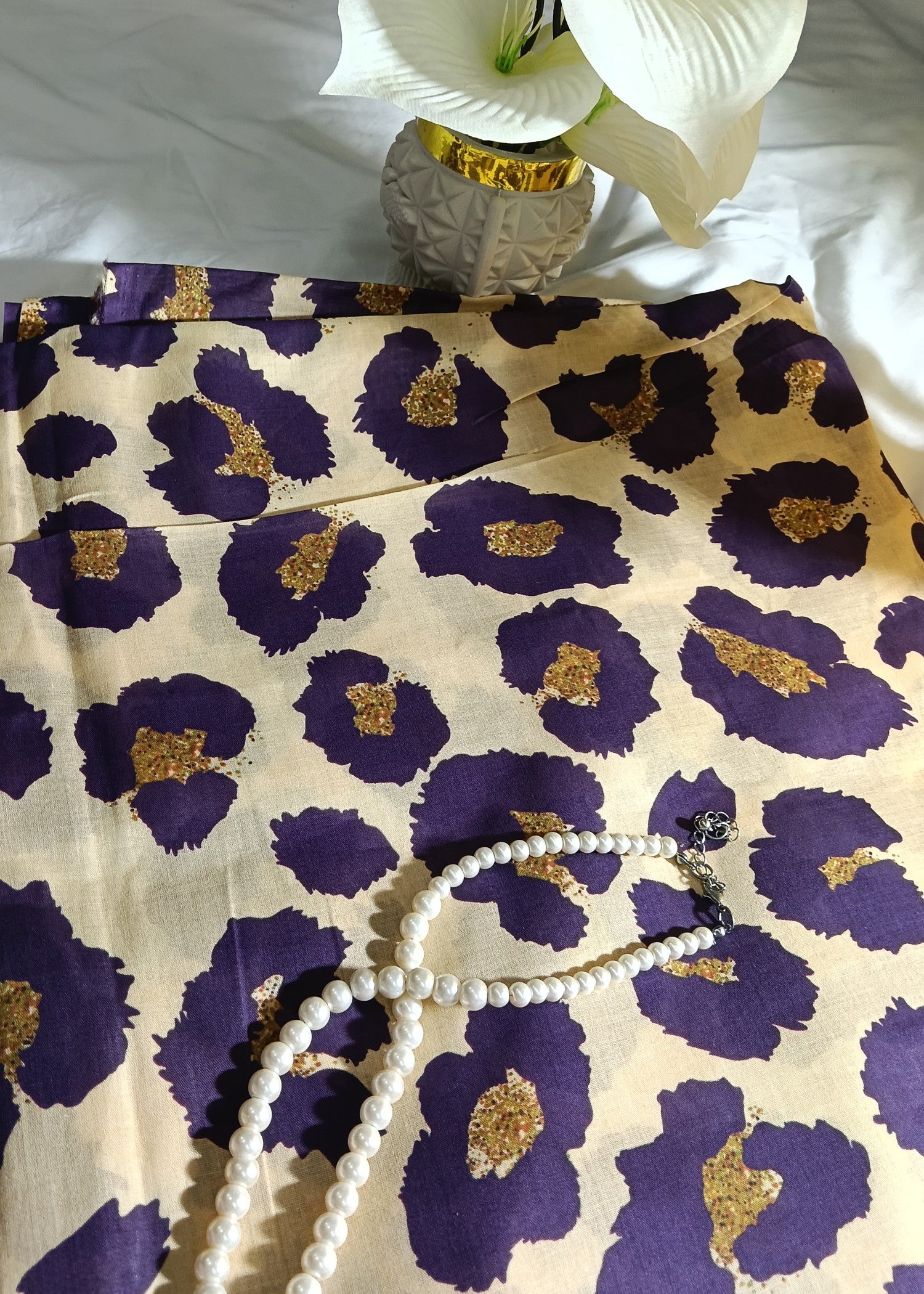 swiss lawn Unstitched in Flax, royal purple