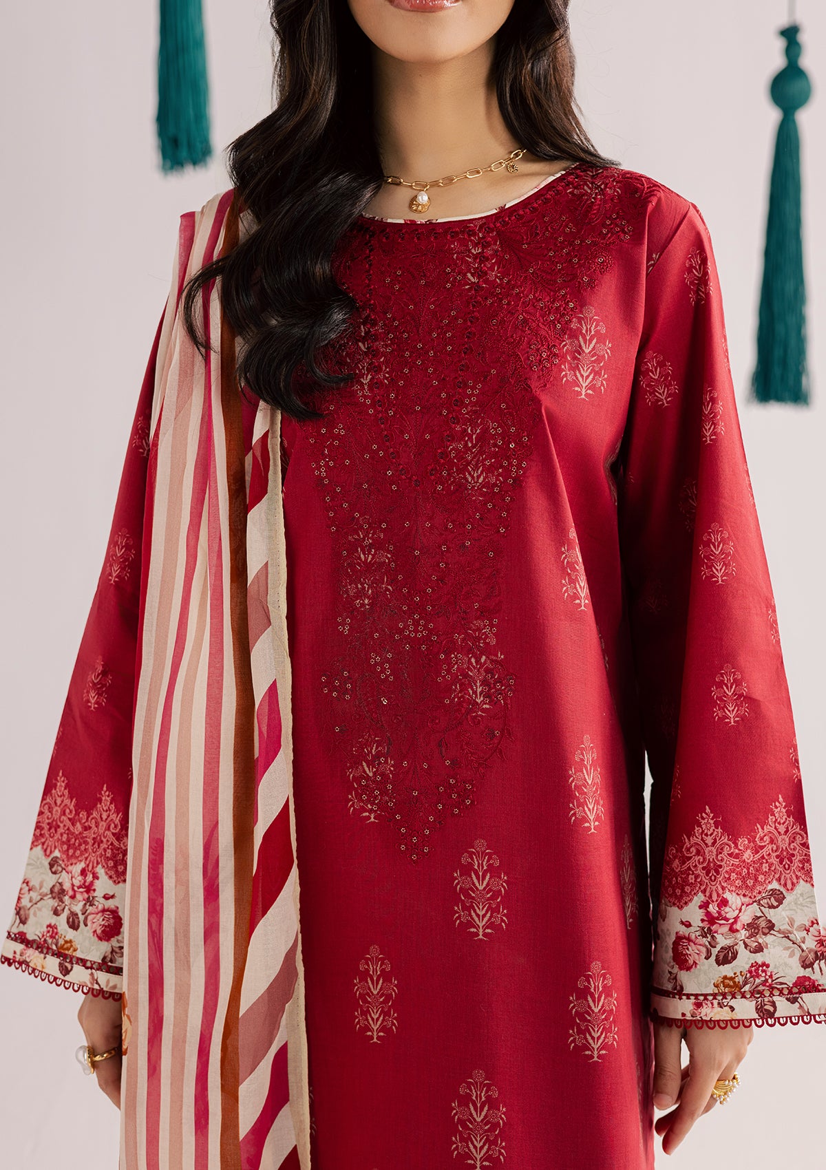 lawn Kurta Set in Red