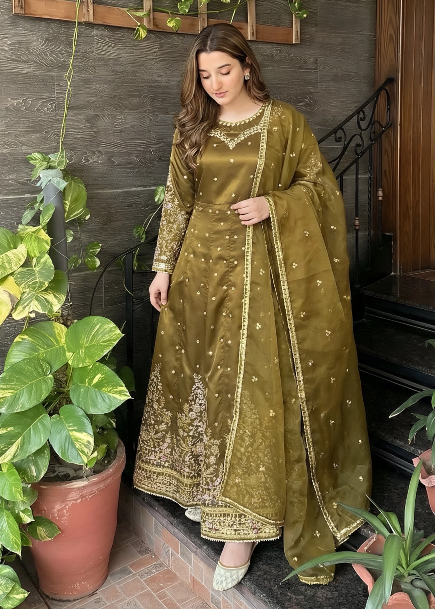 silk Maxi in Olive green