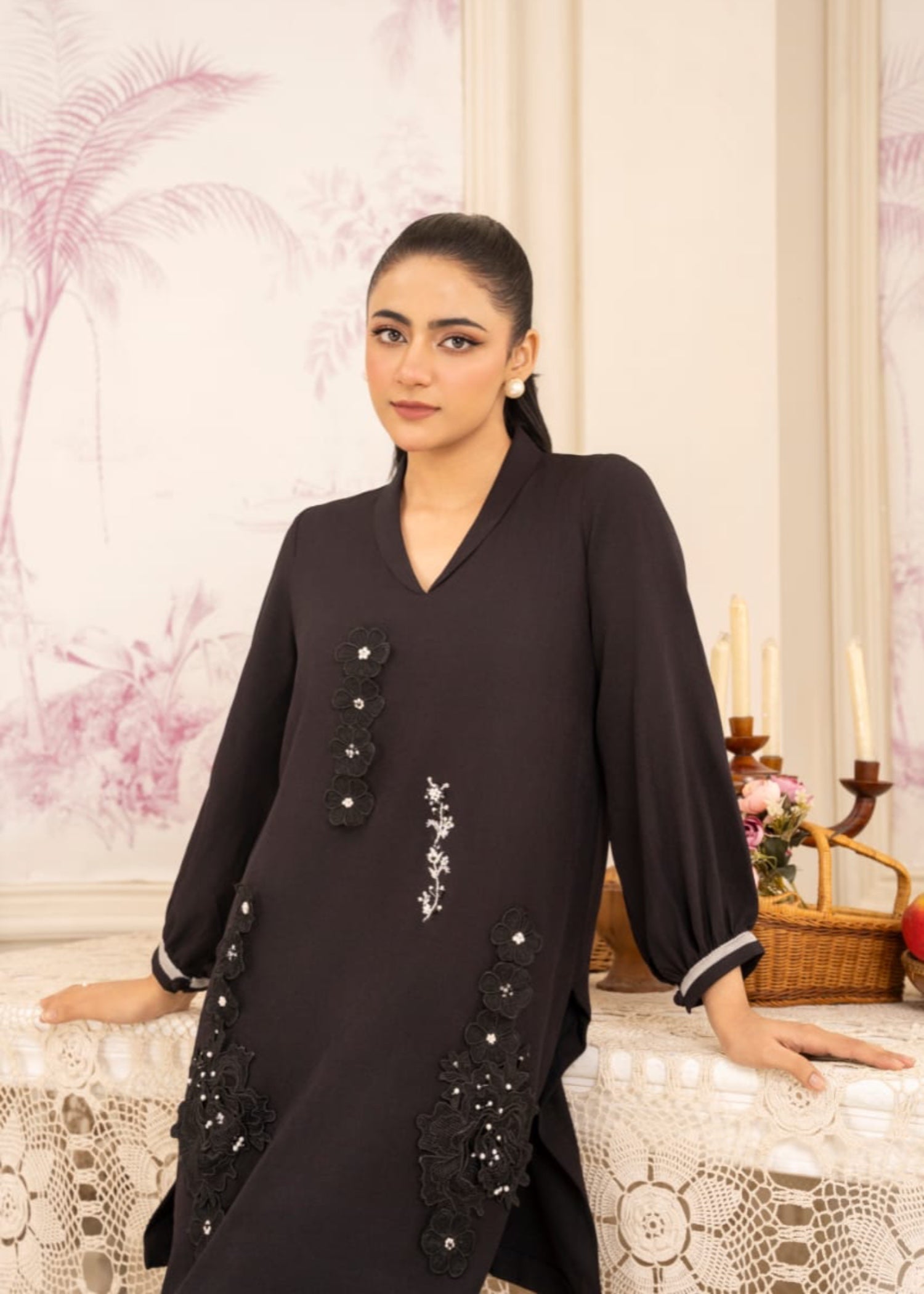 crepe Kurta Set in Charcoal black
