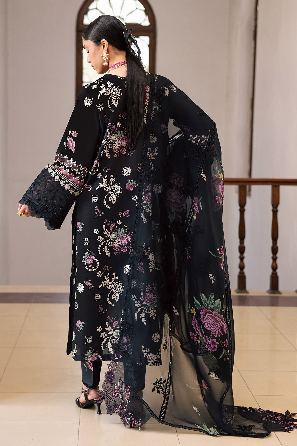 Maya Lawn – NS-170