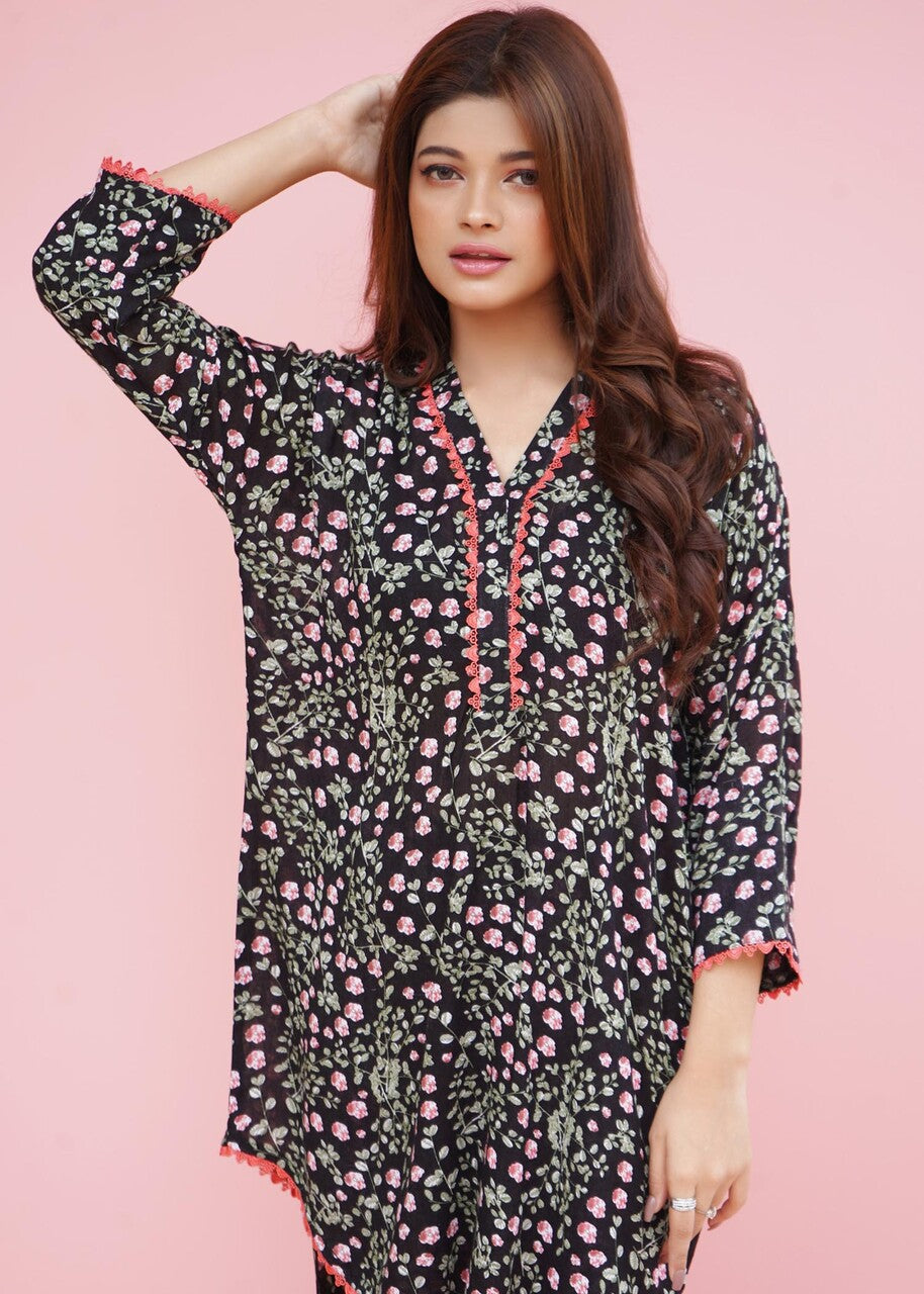 swiss lawn Kurta Set in Black