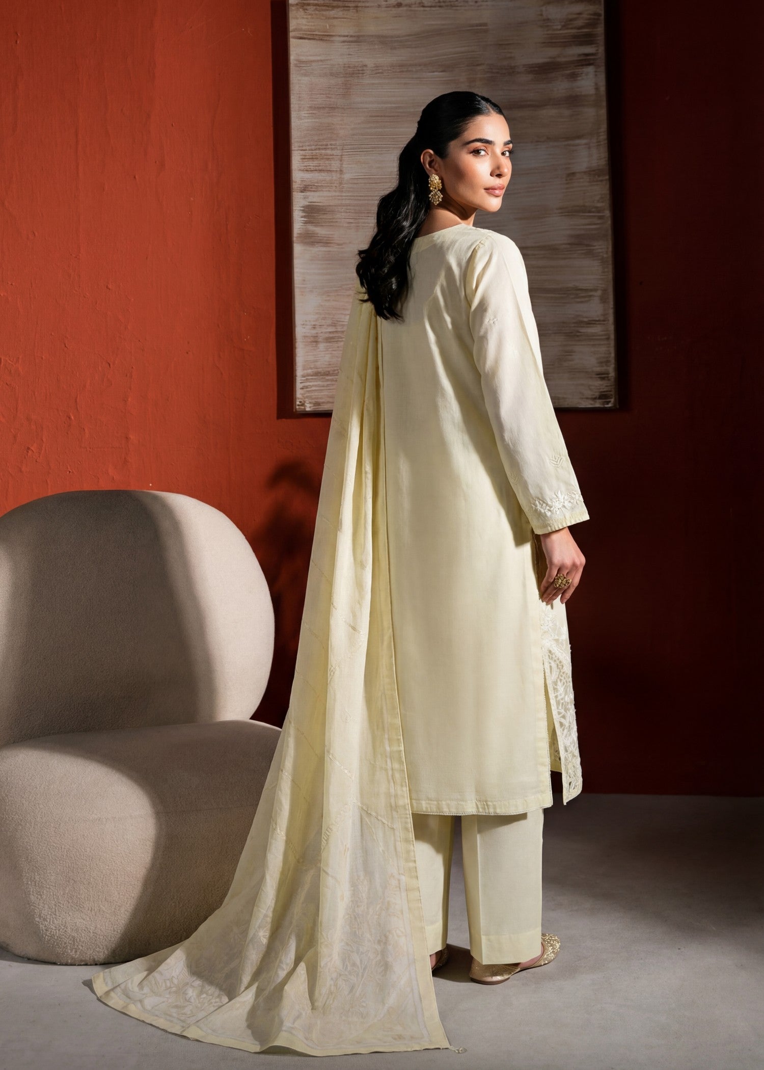 textured lawn Kurta Set in Off-white