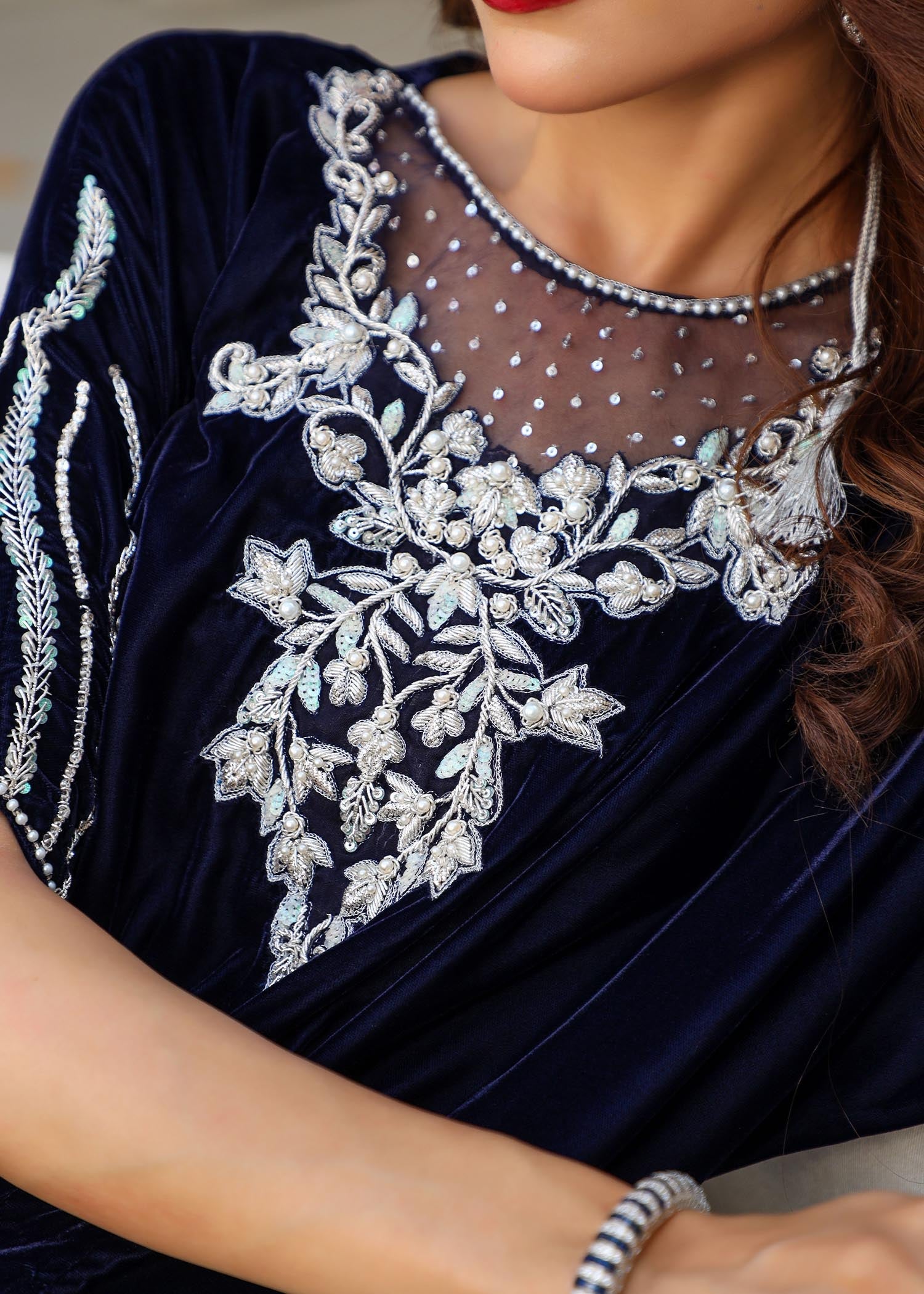 velvet Kaftan in Dark blue