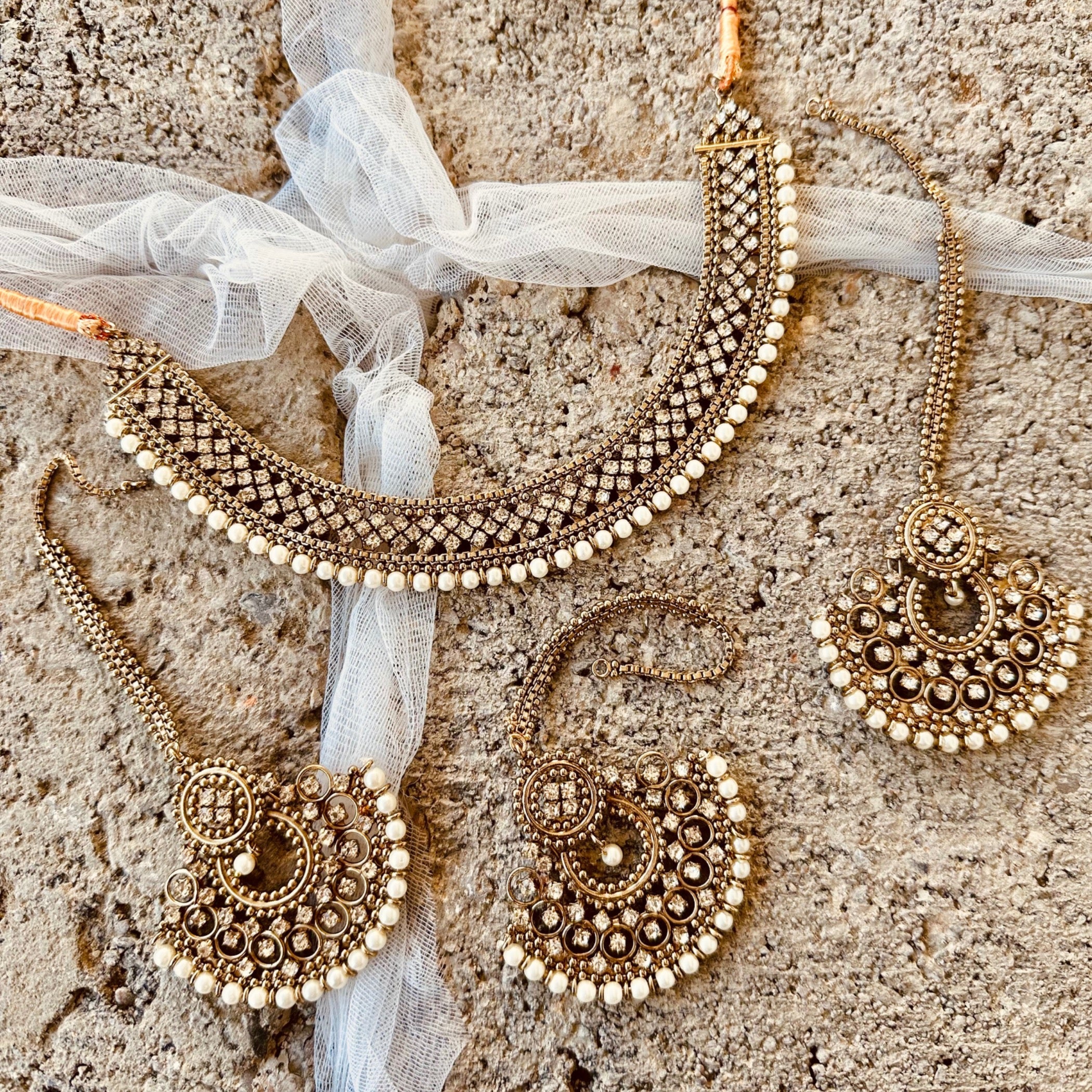 Jewelry Set in Copper Color by - Trendy Women Jewelry Set GAM0137