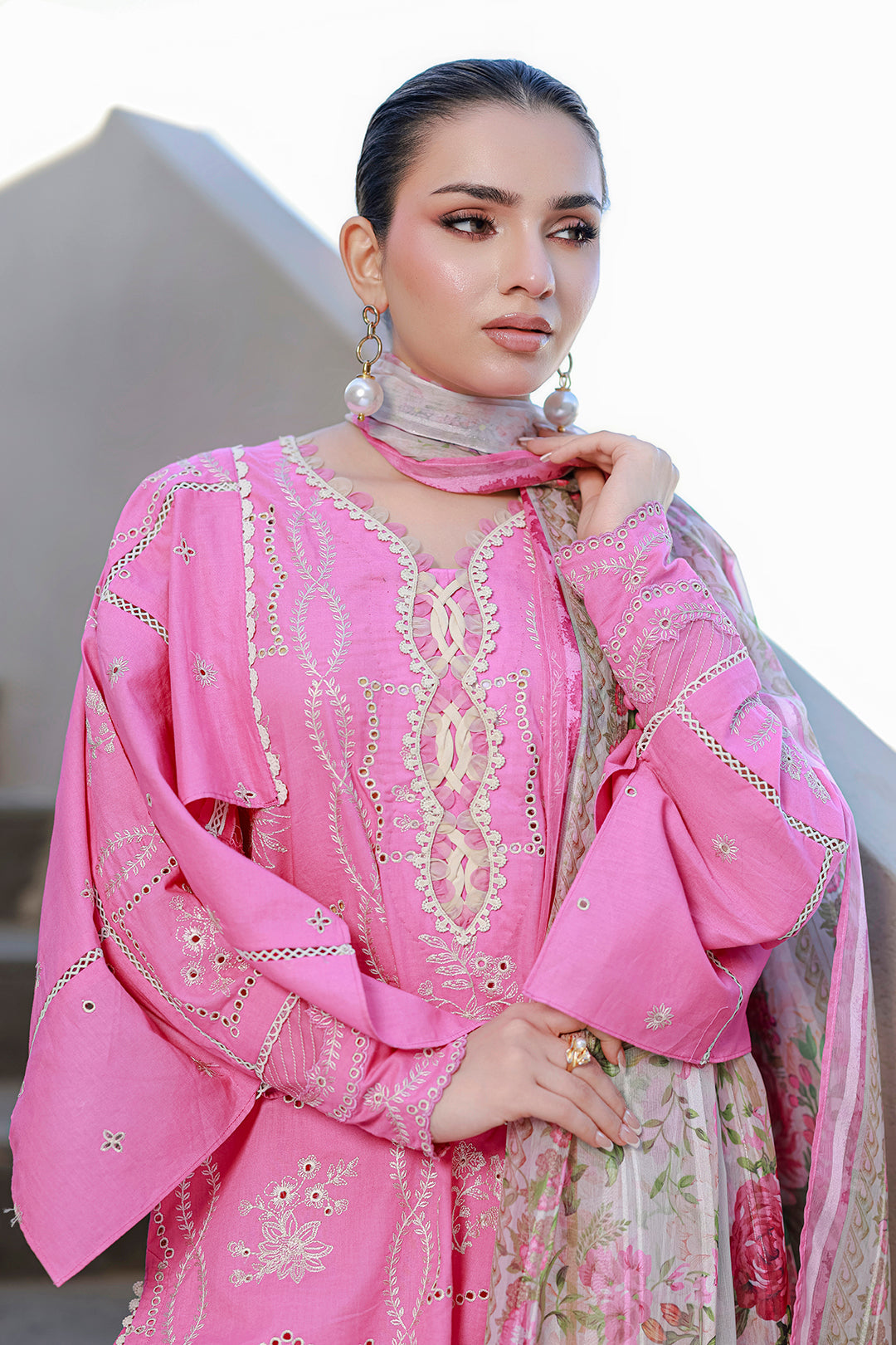 Chikankari Lawn – Z-4089