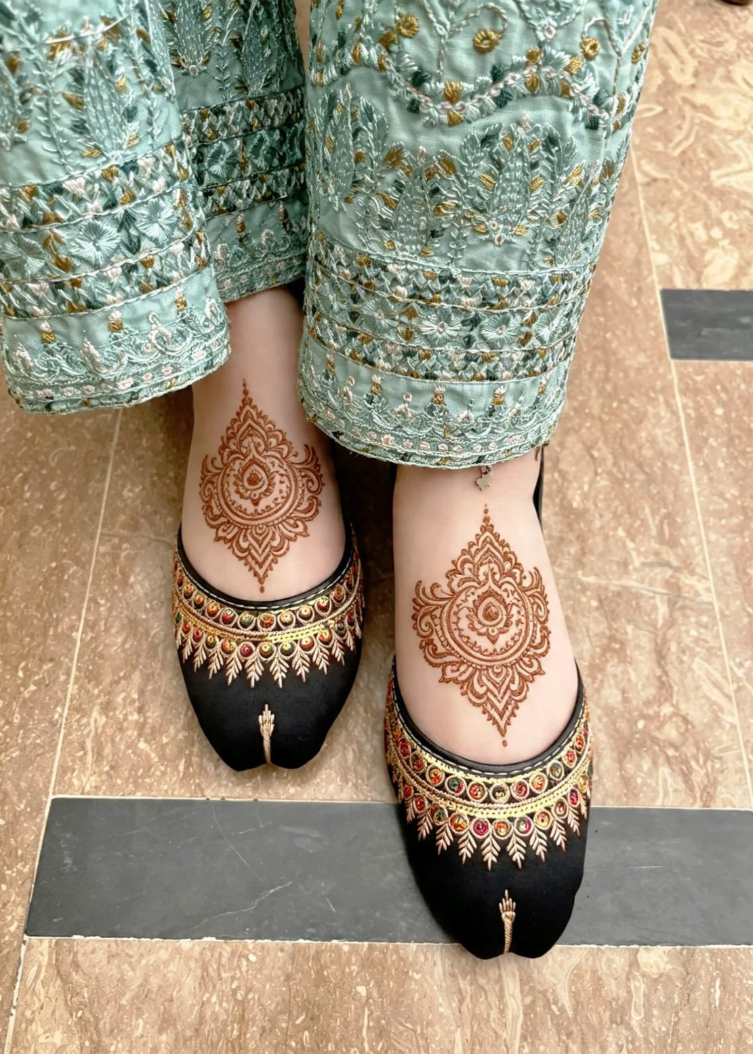 Khussa in Black by - High Quality Women Khussa MAT1220