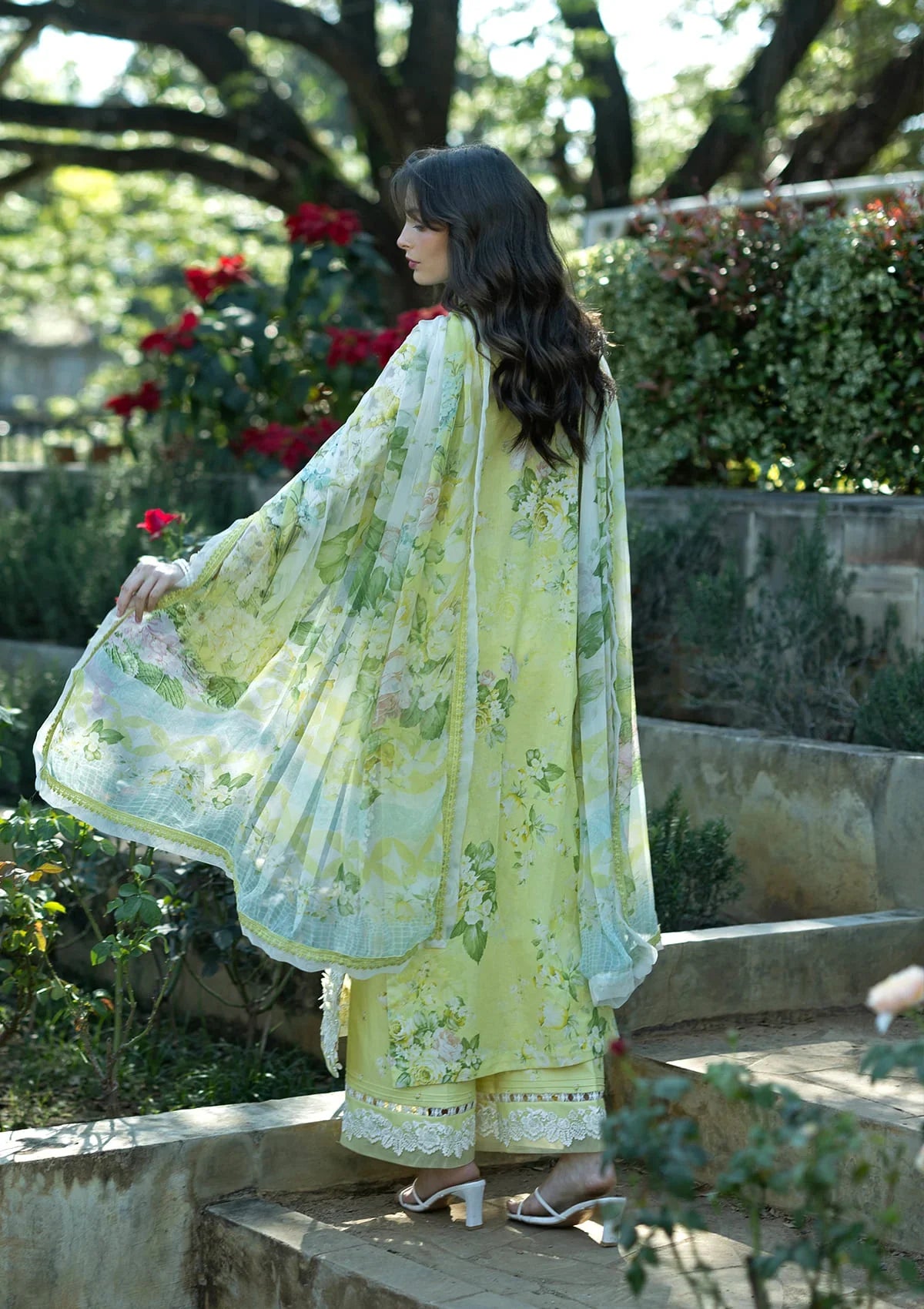 Signature Embroidered Lawn Prints – ESA-7A IVORY SEASON