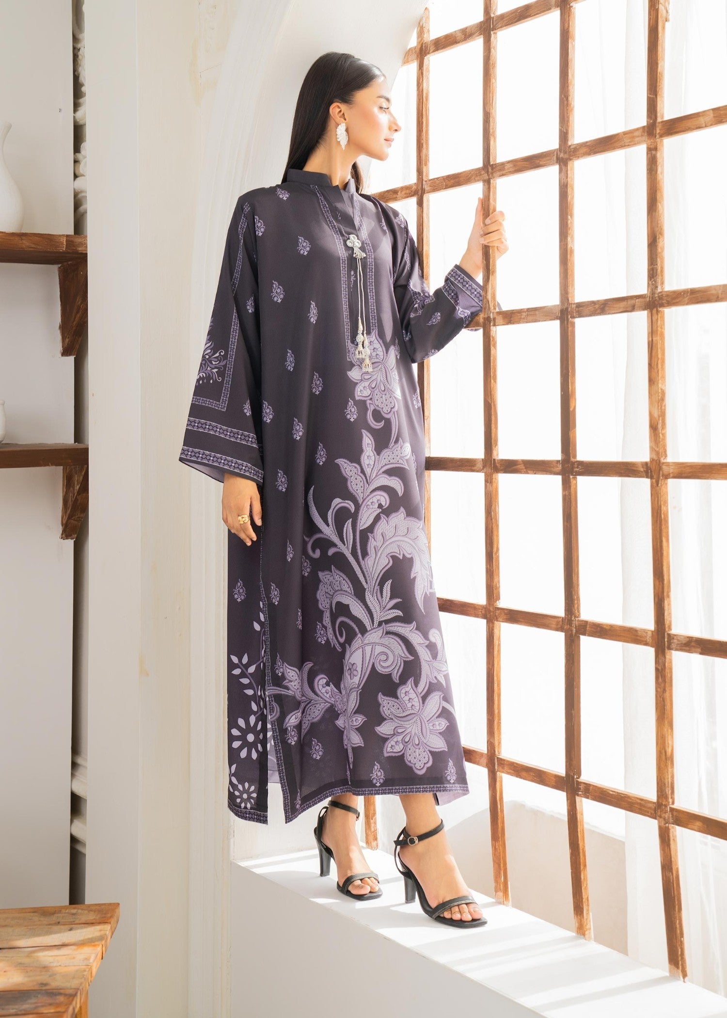 lawn Kaftan in Grey