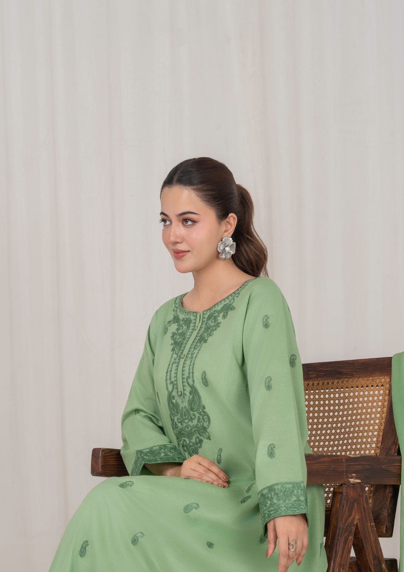 lawn Pishwas in Pistachio green