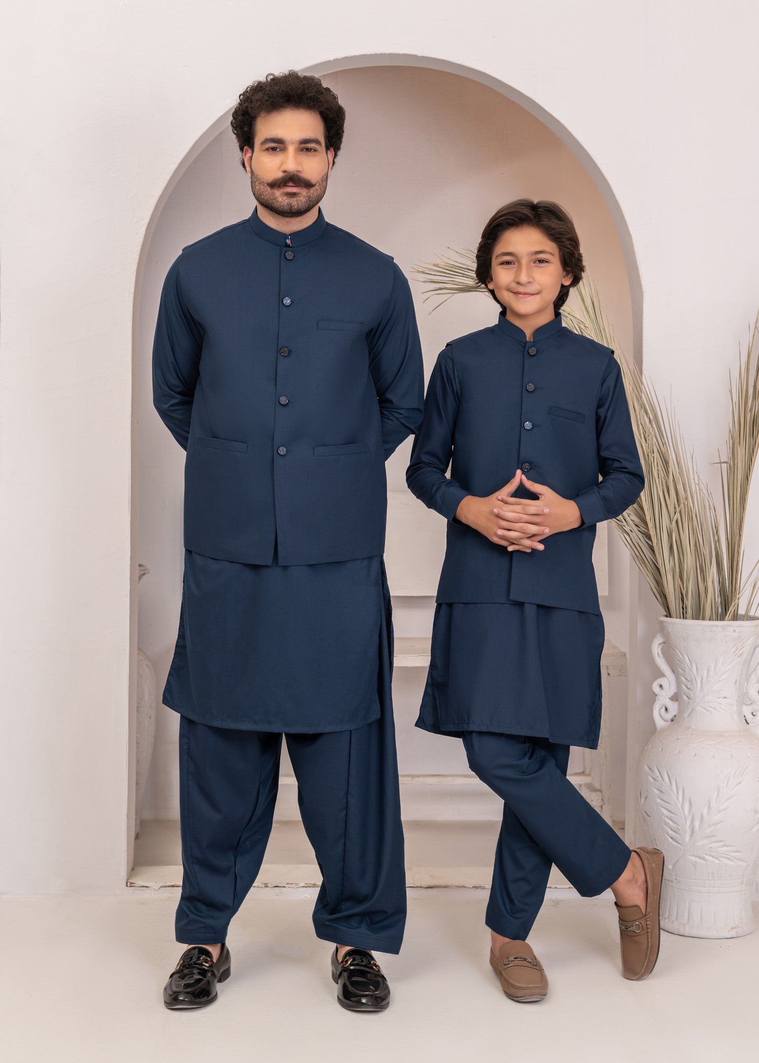 jamawar Waistcoat in Midnight blue