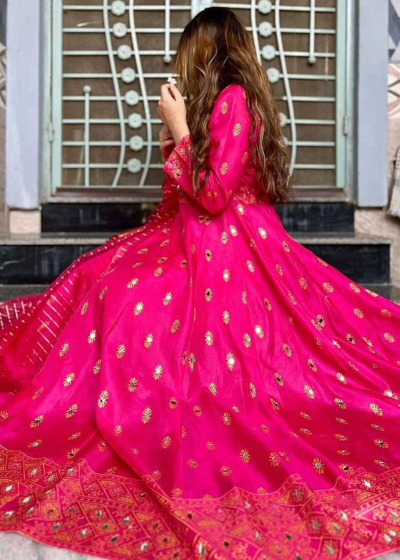 lawn Maxi in Shocking pink