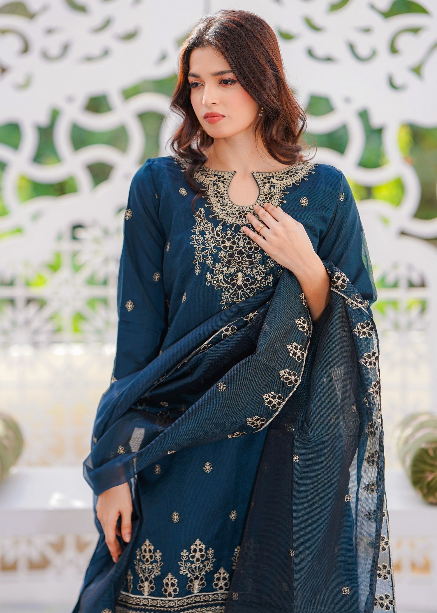 khaddi net Kurta Set in Steel blue