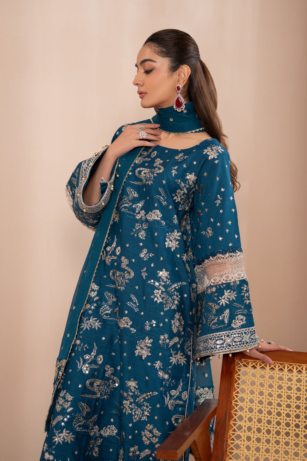 Zaeva Luxury Festive Formals – SAZIL