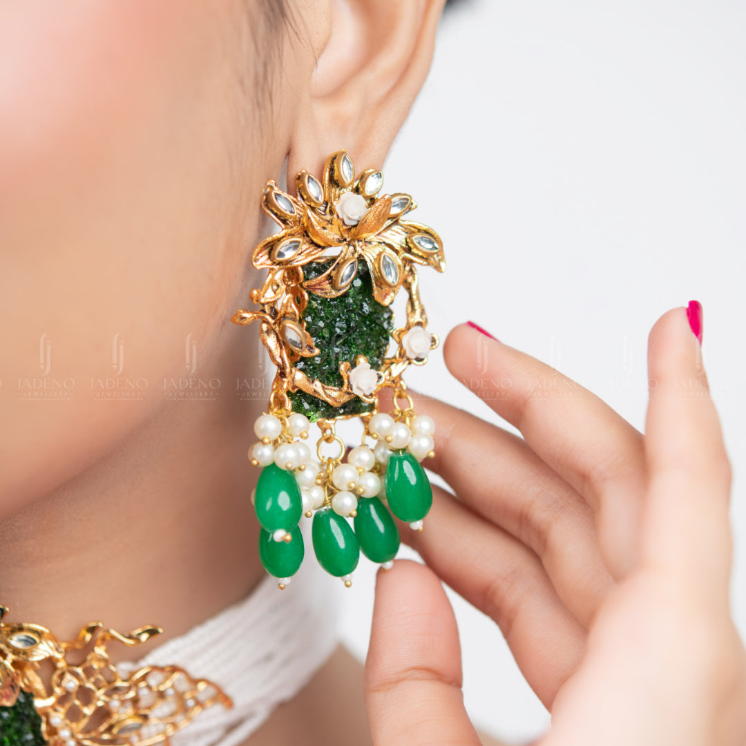 Choker in Green Color by - Trendy Women Choker HMG3745