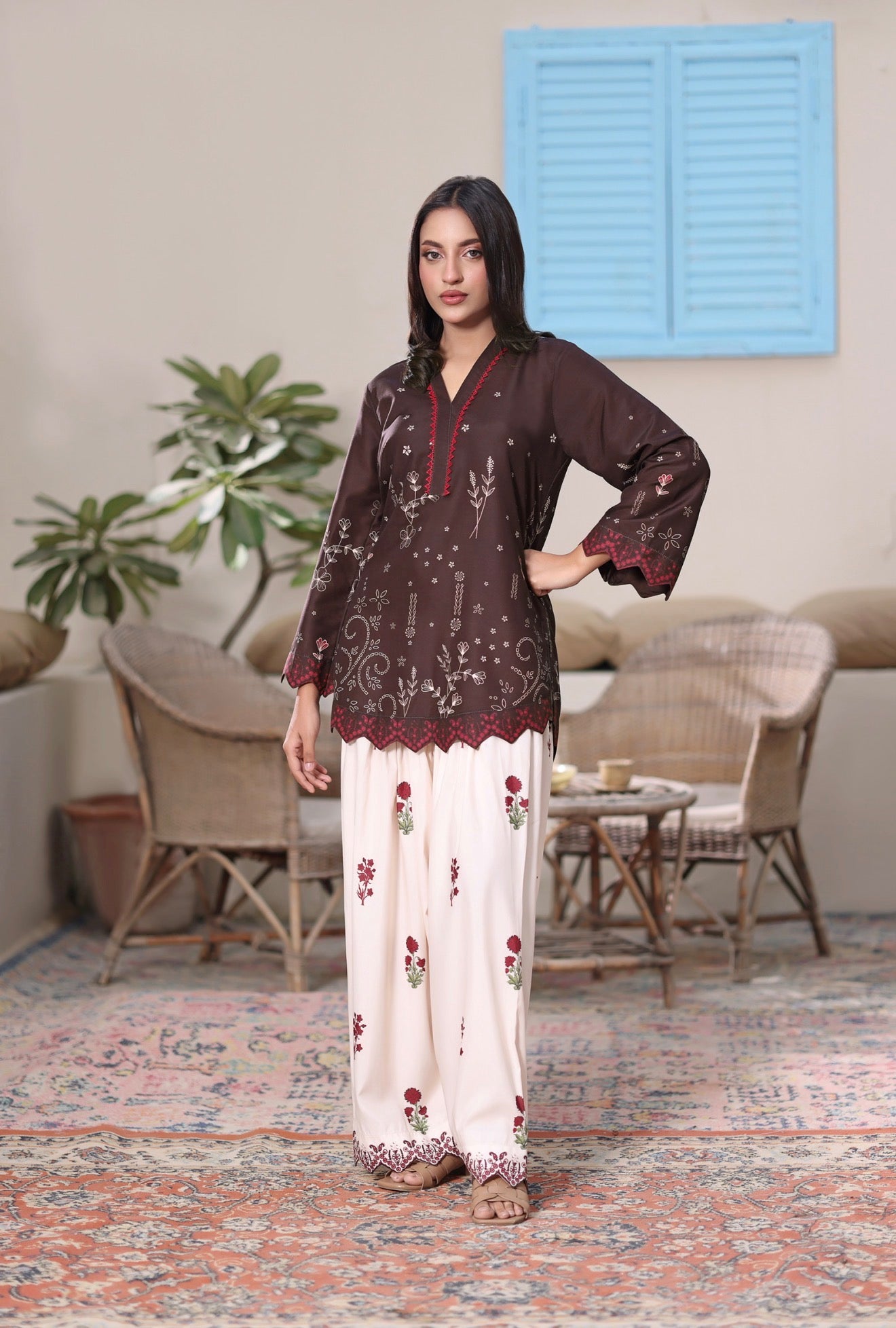 swiss lawn Kurta Set in Coffee brown