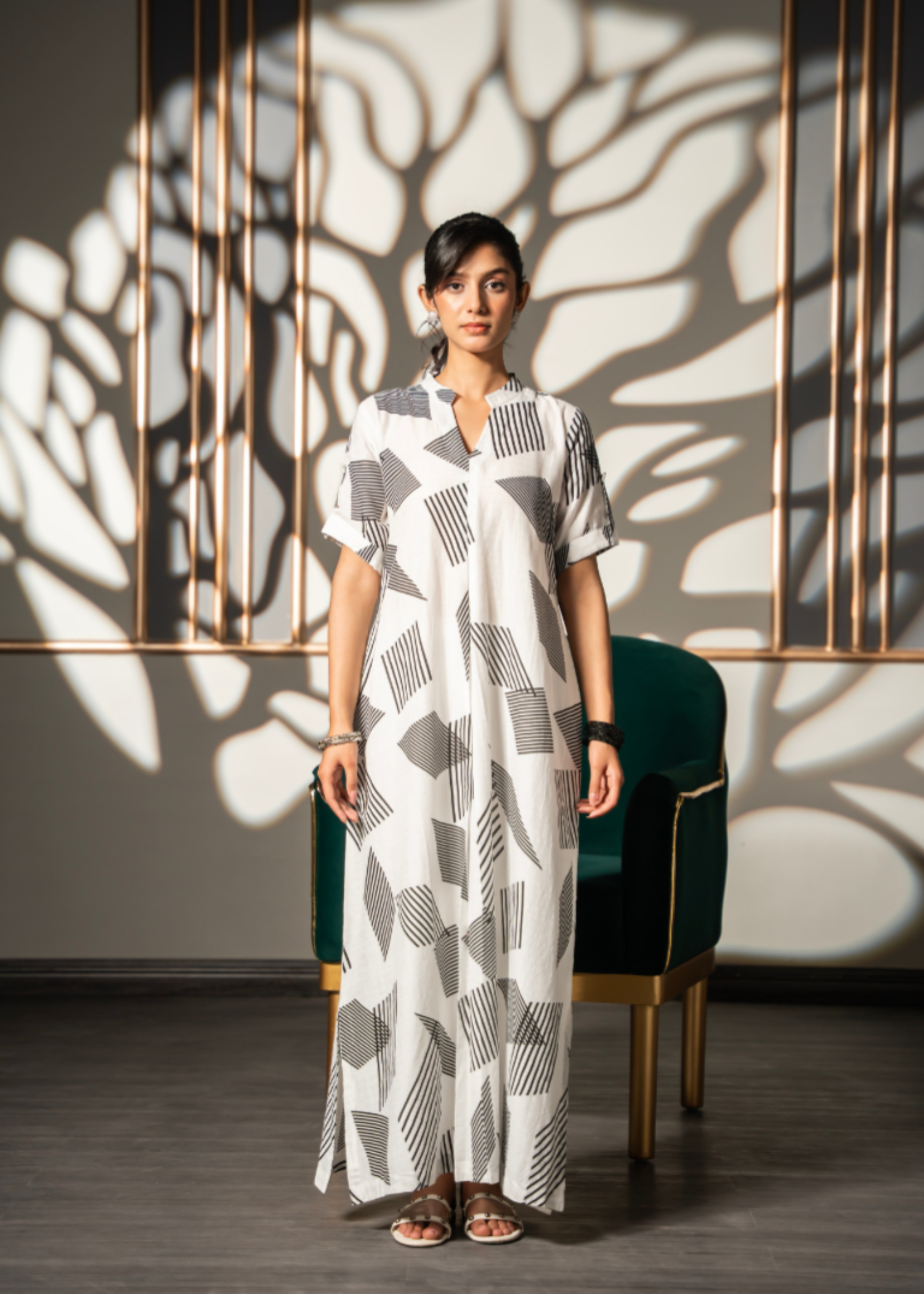 lawn Kaftan in White