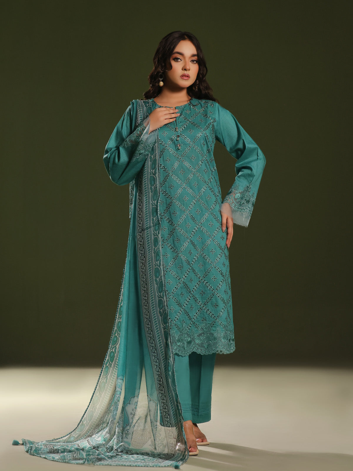 cambric Kurta Set in Pine green