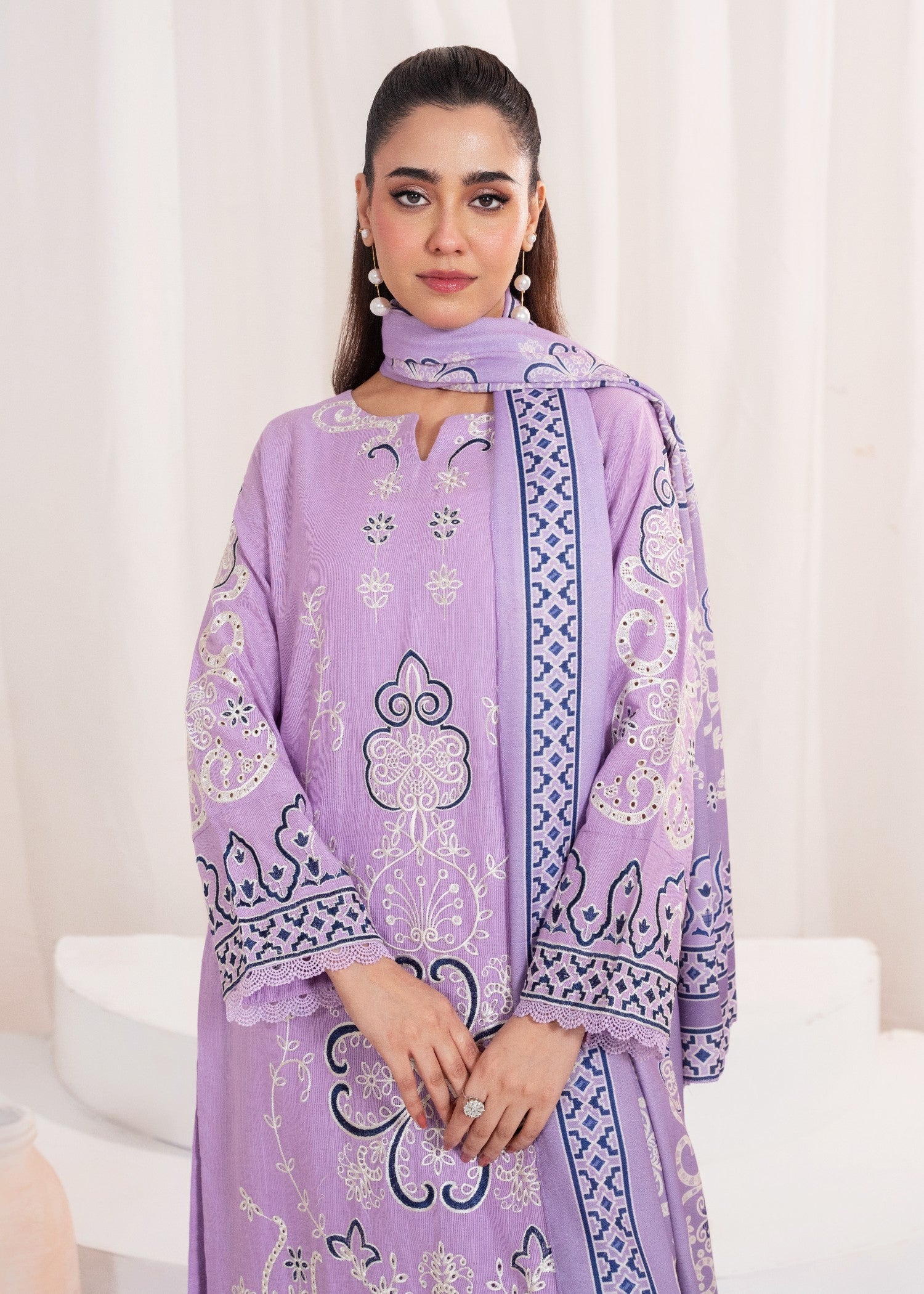 khaddar Kurta Set in Bright lavender
