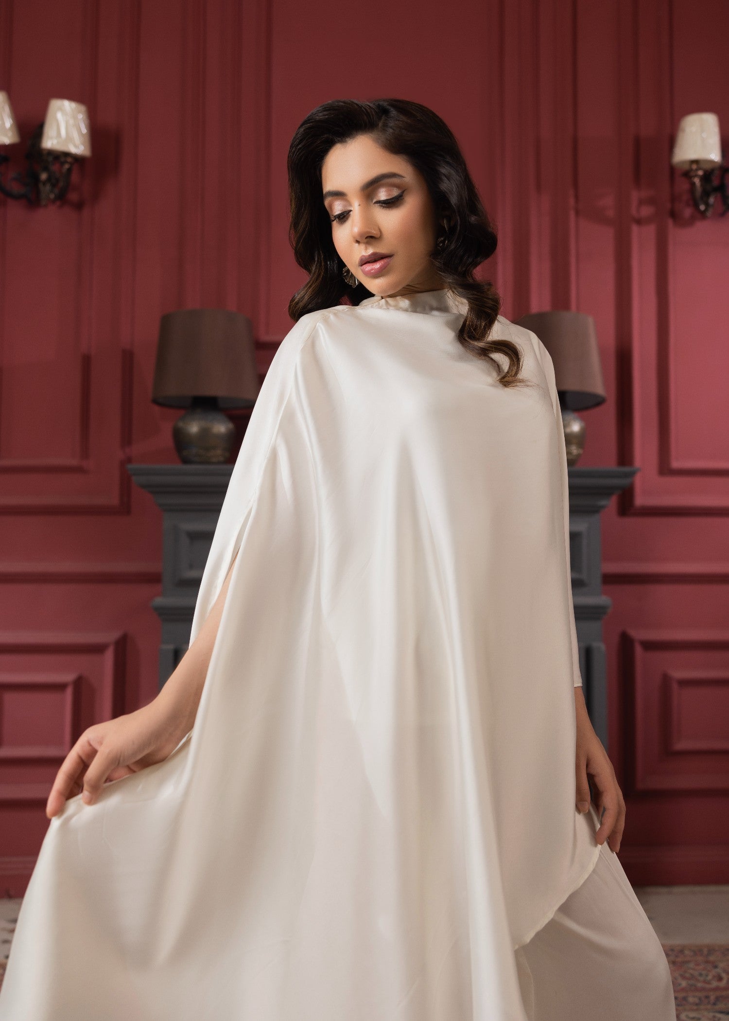 silk Kaftan in Off-white