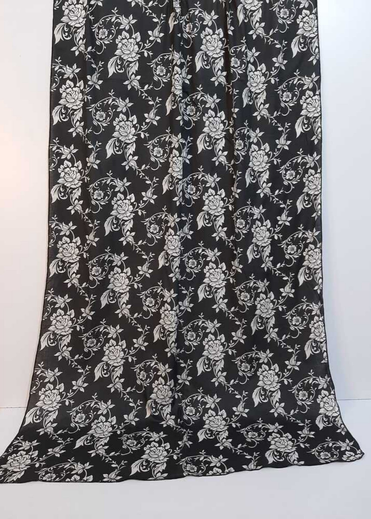 Dupatta in Black Color by - Trendy Women Dupatta TNQ8360