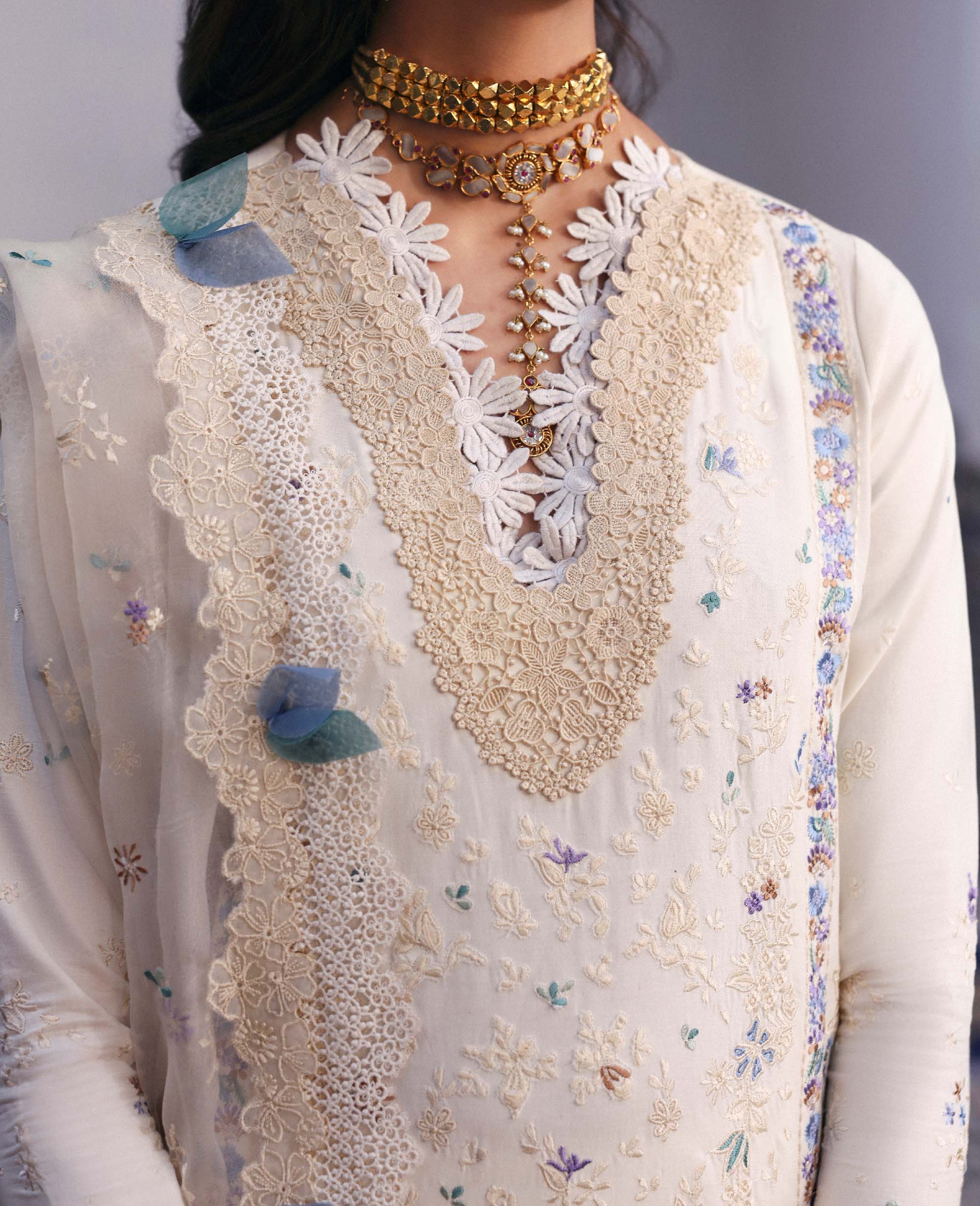 Republic Reine Eid Luxury Lawn – Nola
