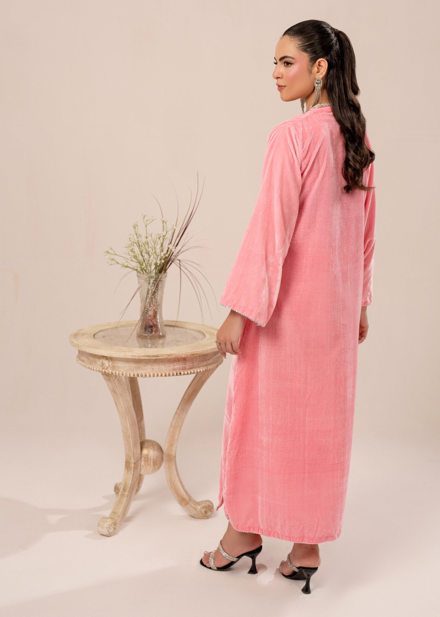 velvet Kaftan in Pink