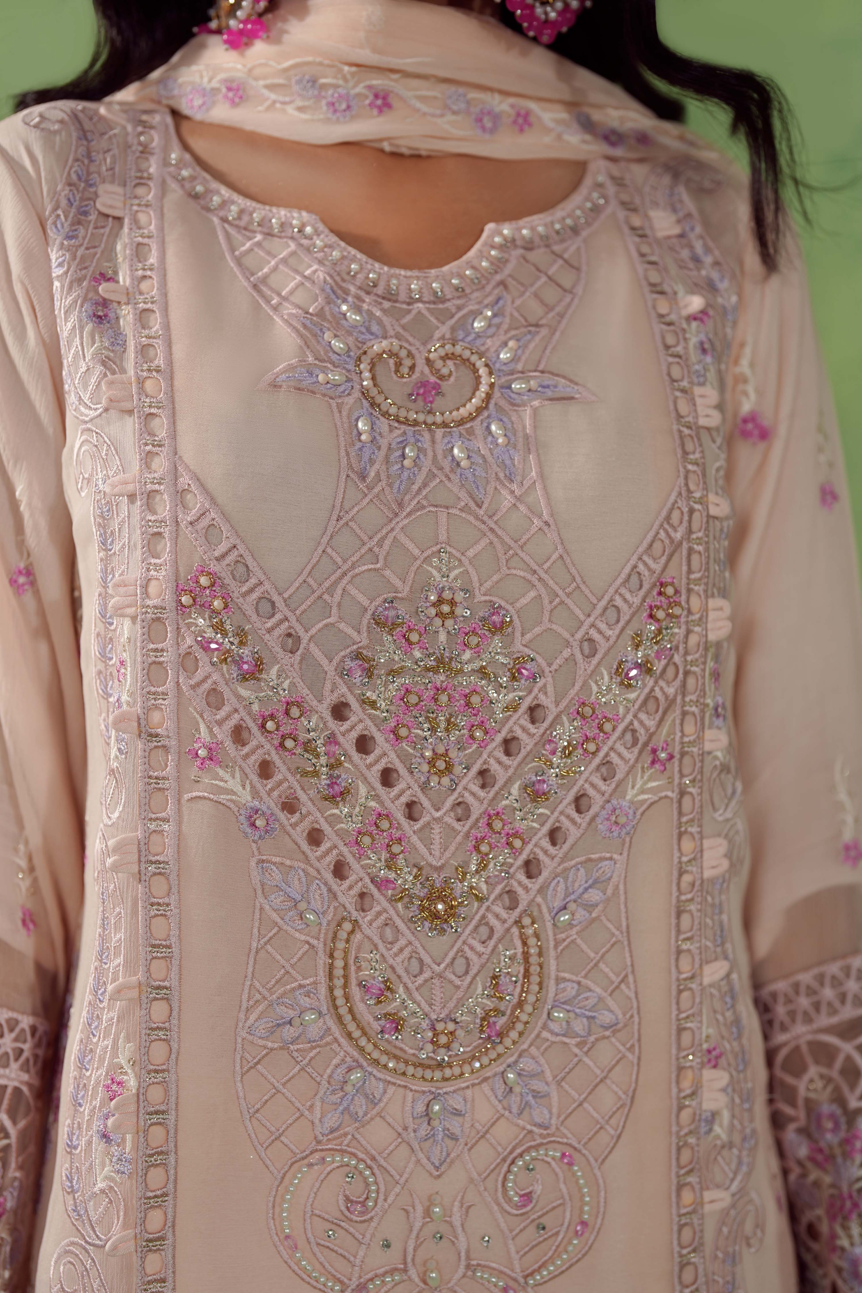 Bayaan RTW Formal Pret – Tehreer