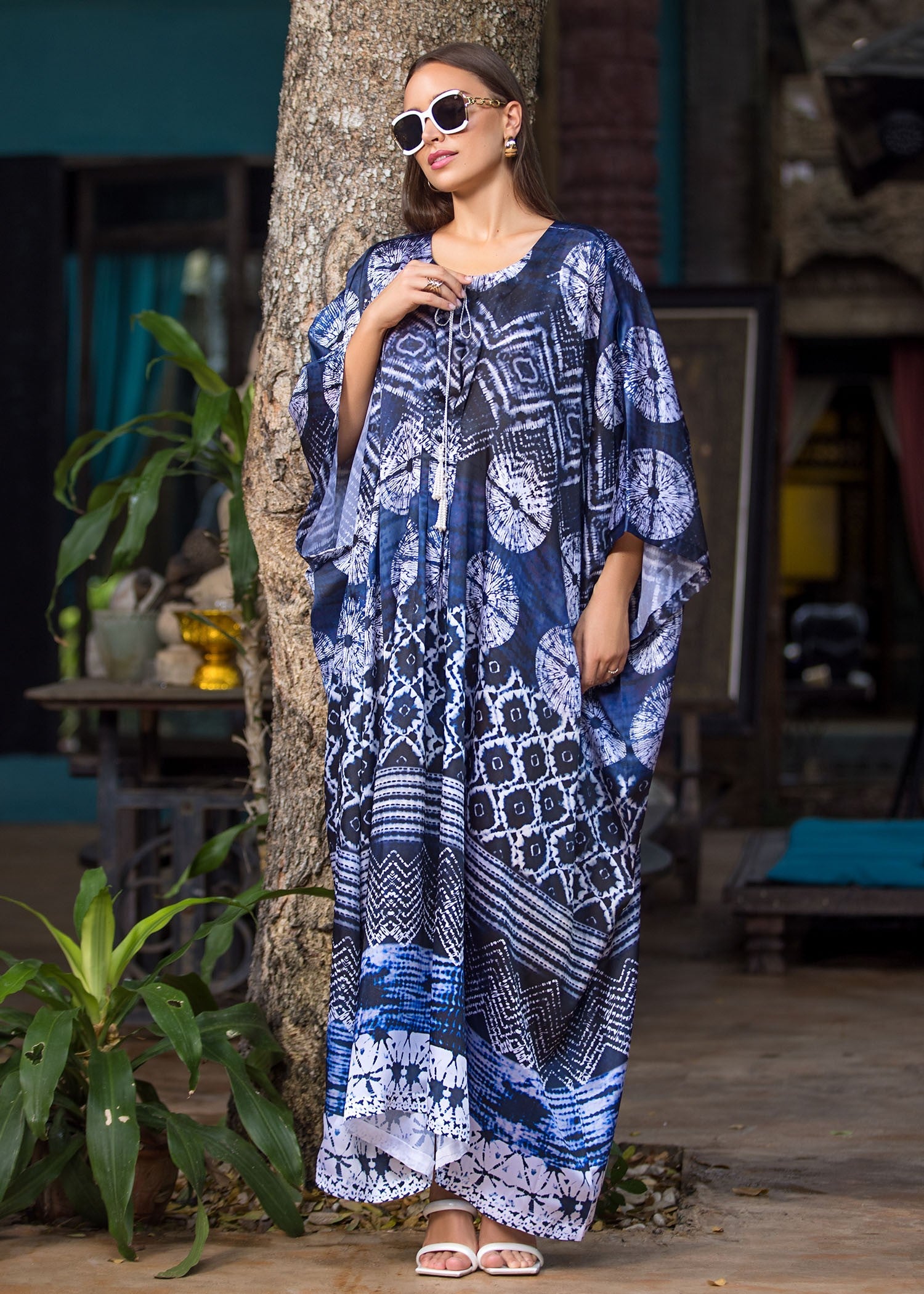 silk Kaftan in Blue