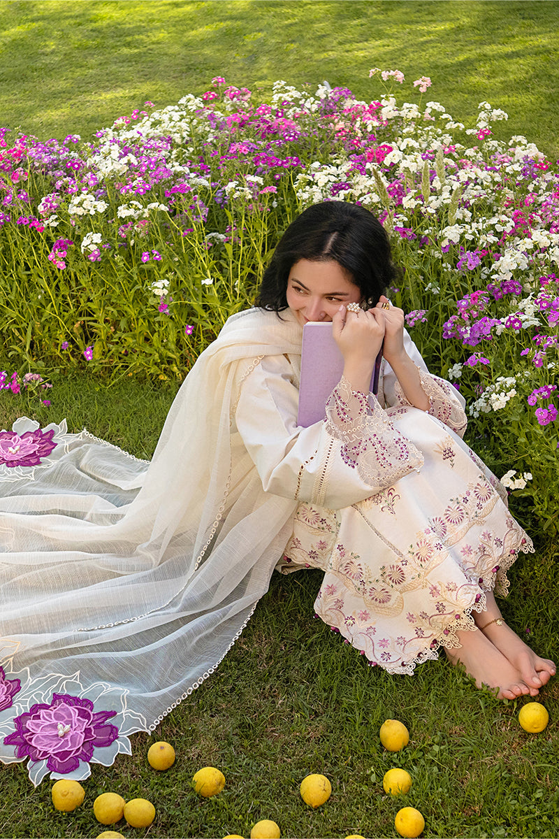 Luxury Lawn Eid Edit – Hania
