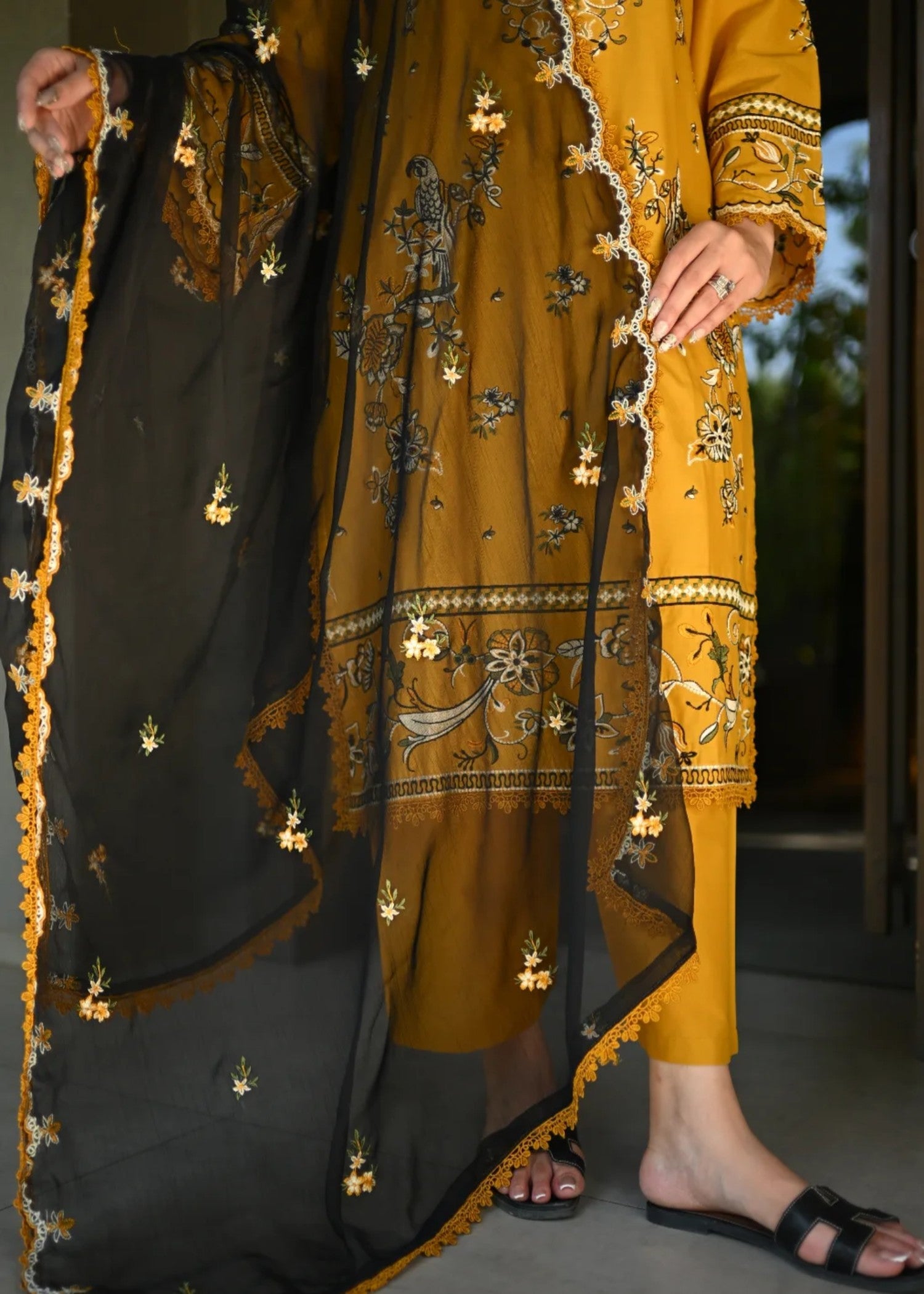 lawn cotton Kurta Set in Sunflower