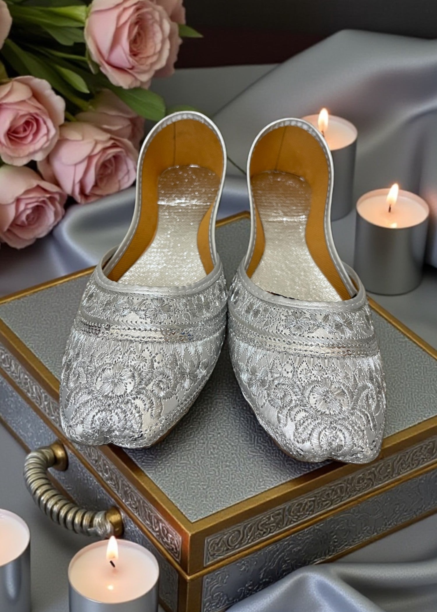 Khussa in Silver by - High Quality Women Khussa DZU3667