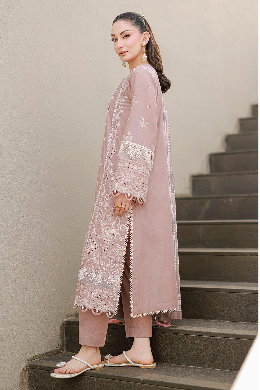 Chikankari Lawn – Z-4058