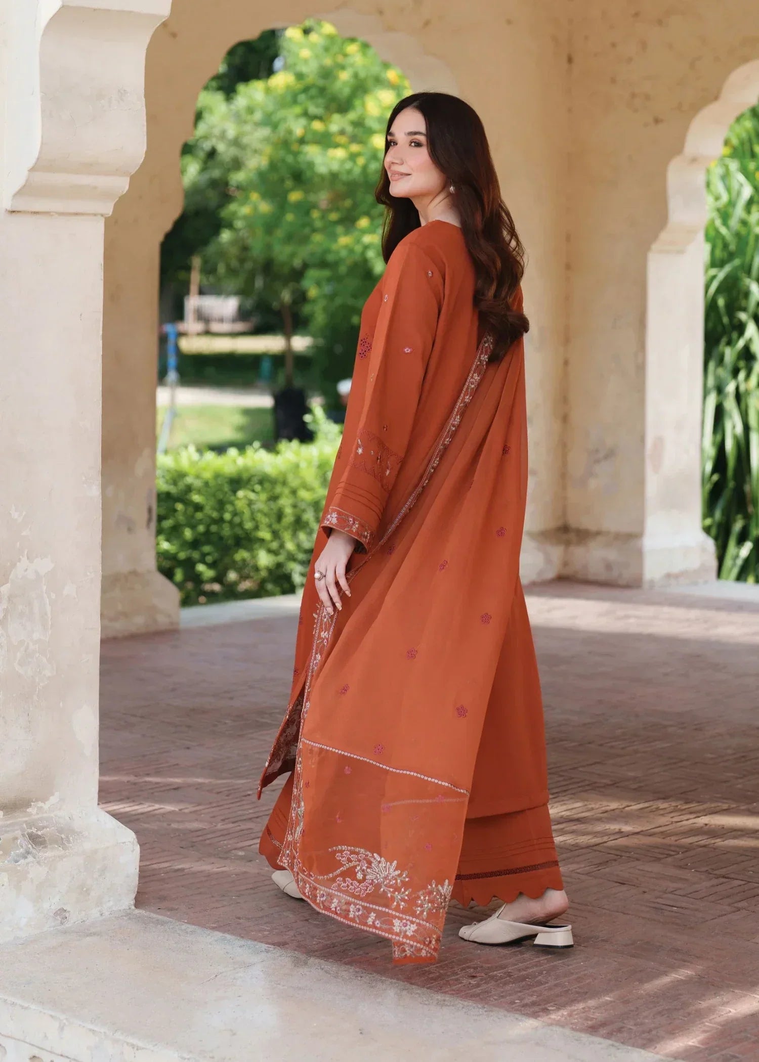 karandi Kurta Set in Coral orange
