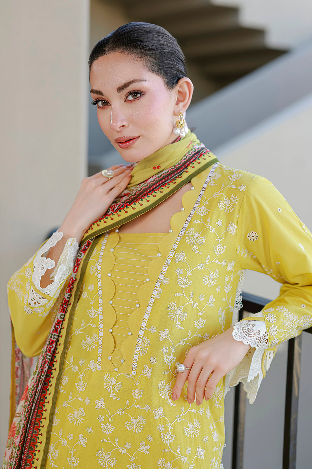 Chikankari Lawn – Z-4087