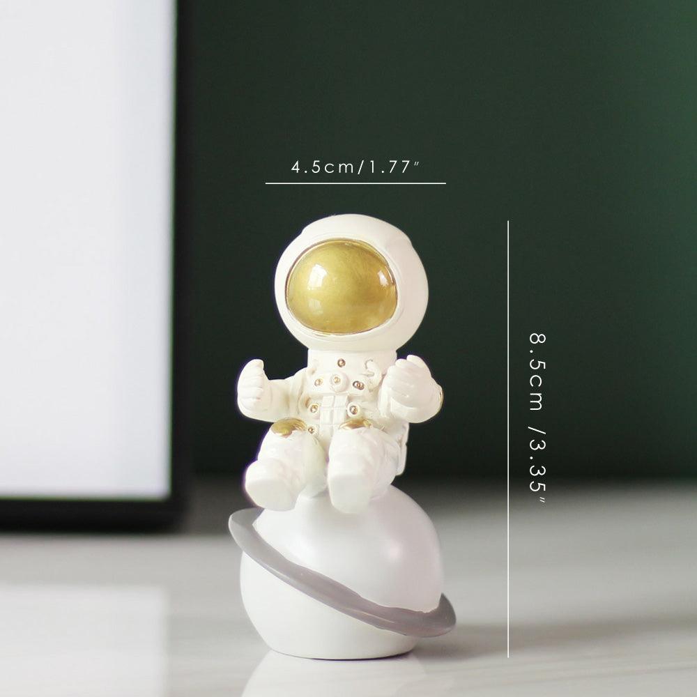 Astronaut Ornaments Decorate Indoor Ornaments