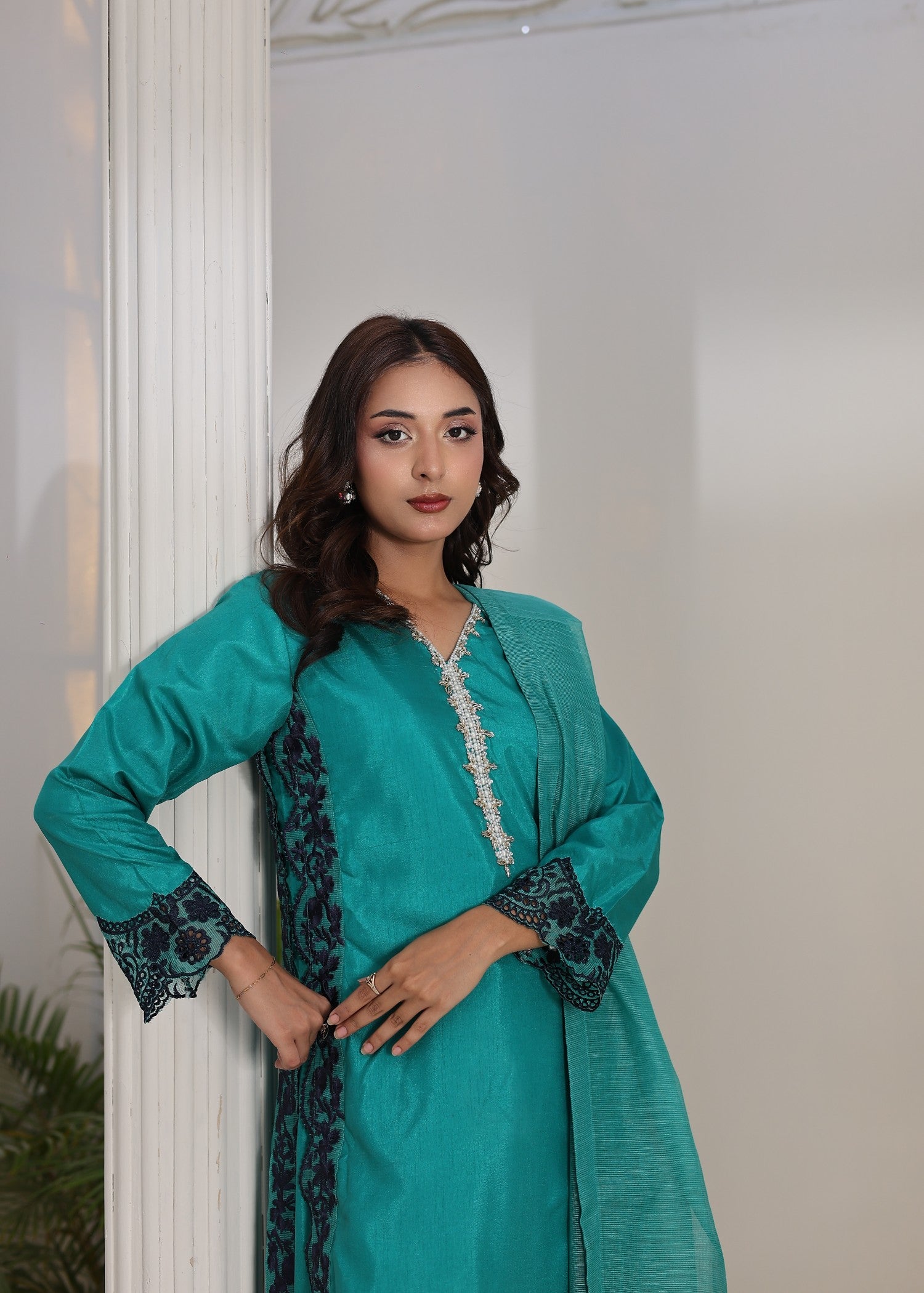 raw silk Kurta Set in Parrot green