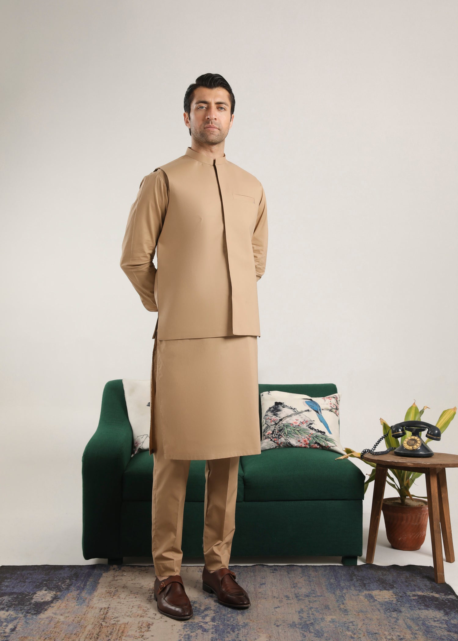 cotton Waistcoat in Camel brown