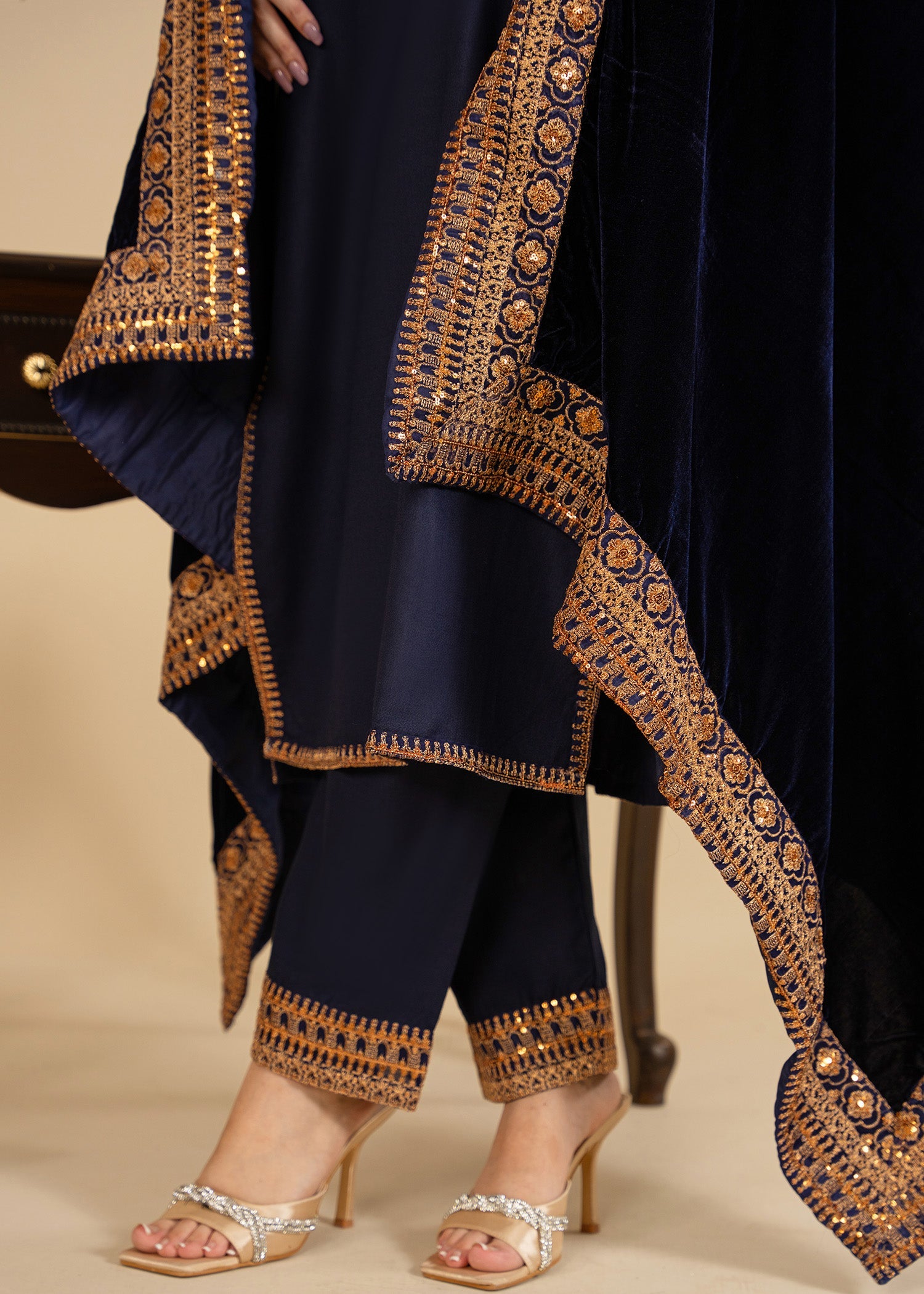 dhanak Kurta Set in Blue
