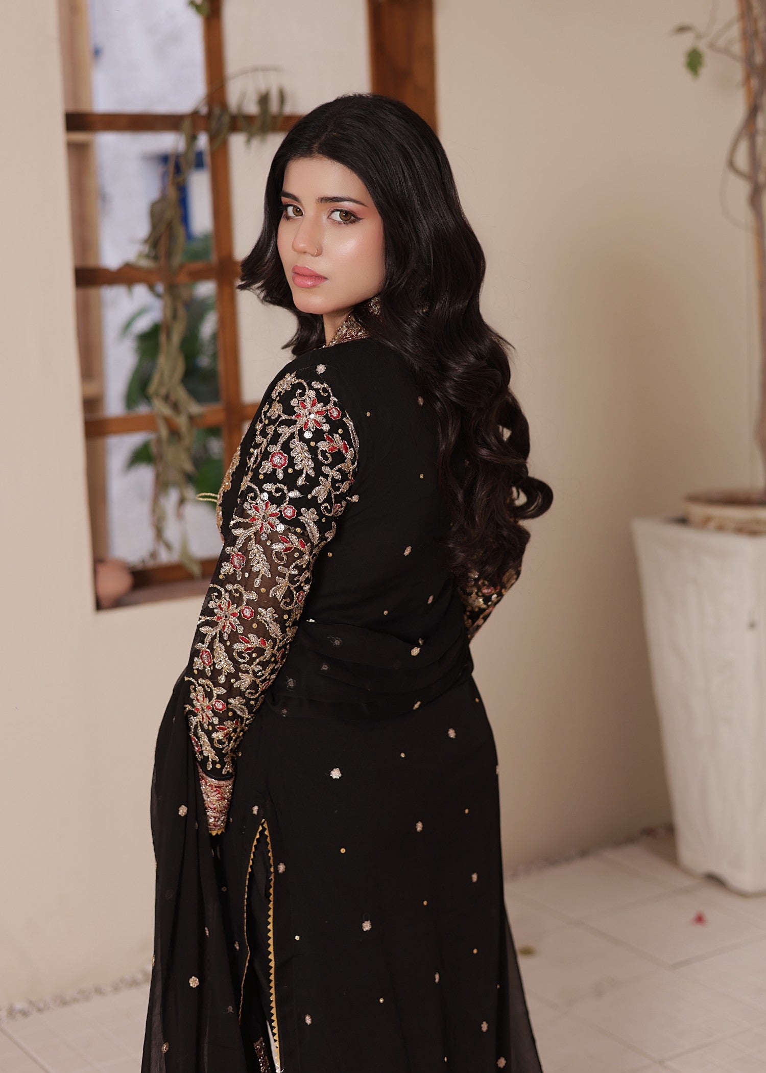 bemberg crinkle chiffon Gown in Black