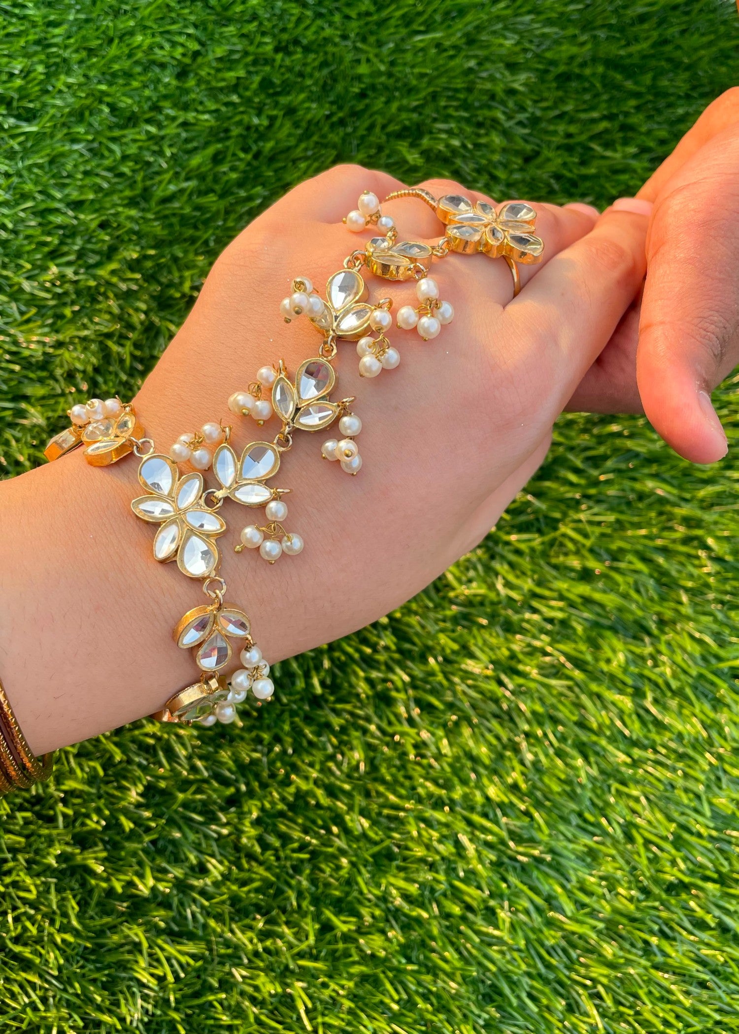 Bracelet in Pearl white Color by - Trendy Women Bracelet ICK4552