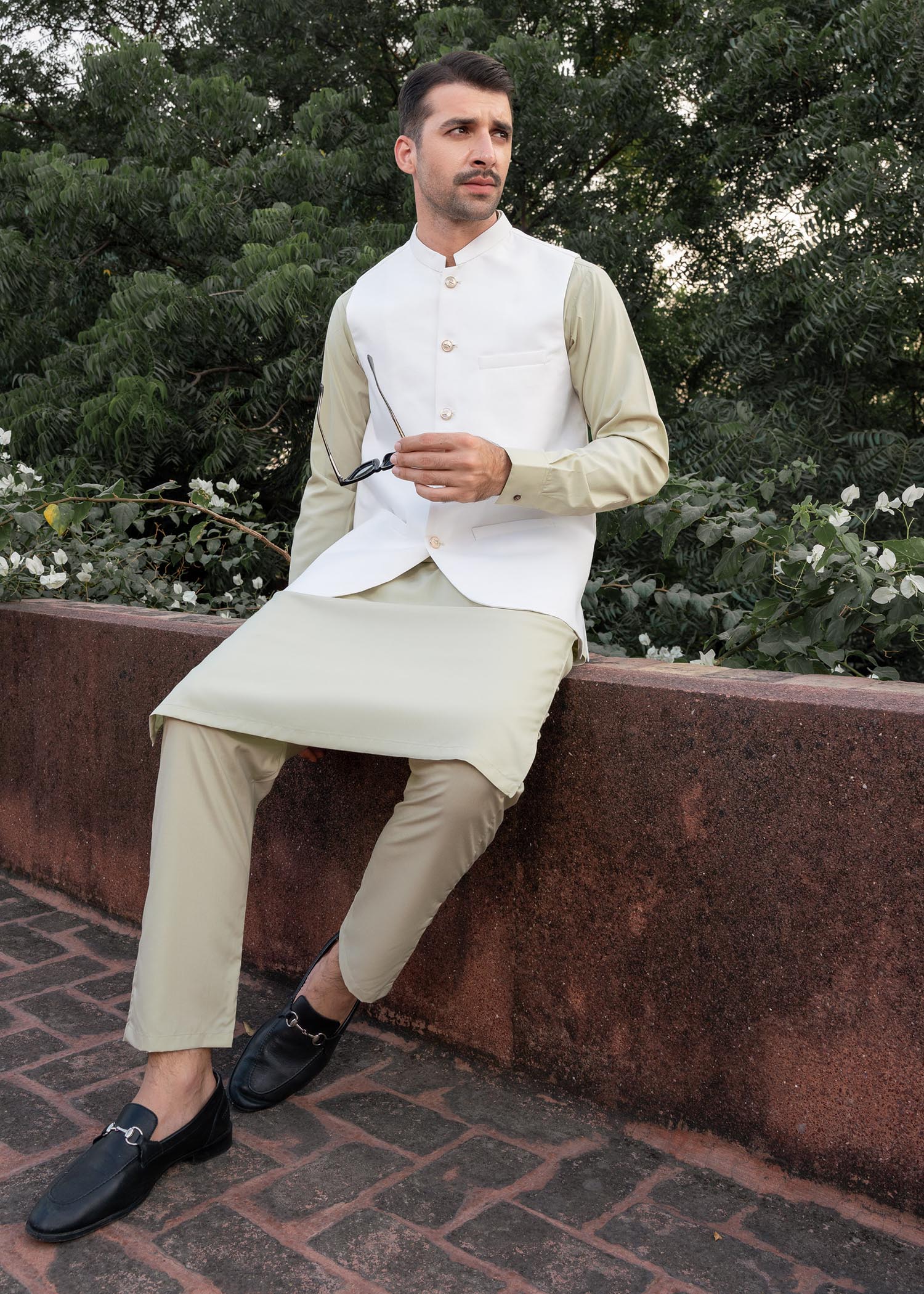 wash & wear Waistcoat in Mint green
