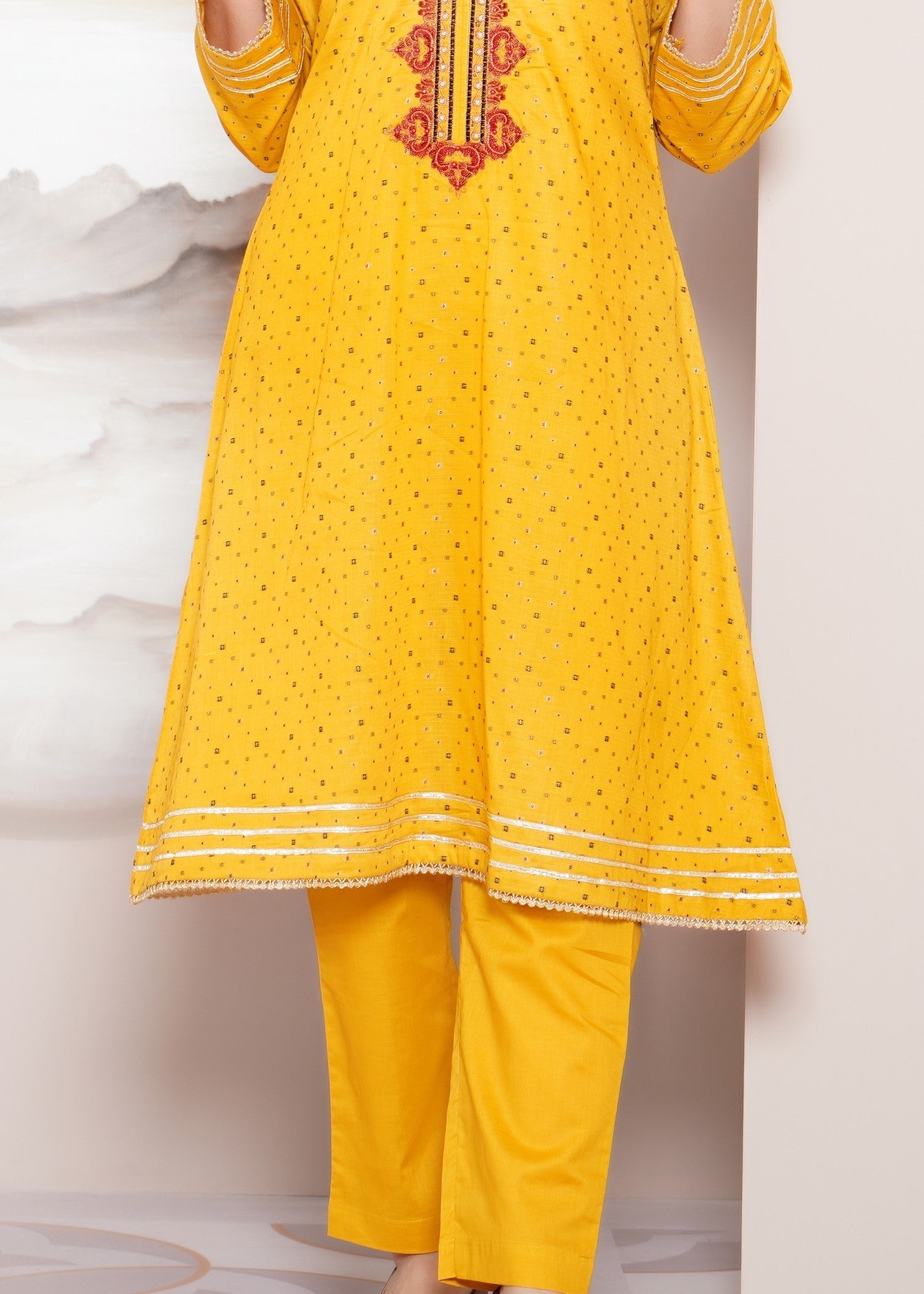 jacquard Pishwas in Yellow