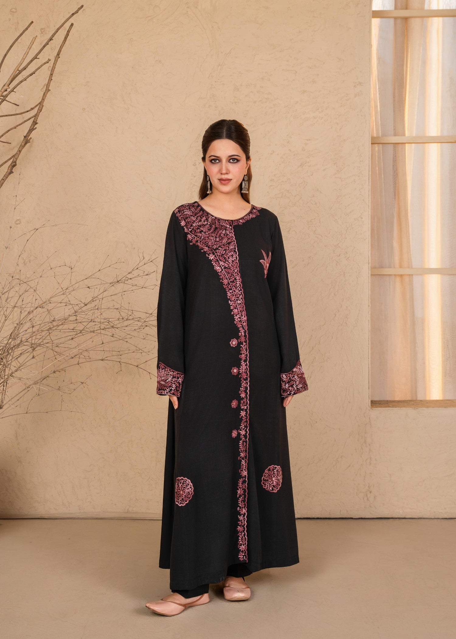 viscose Pishwas in Black