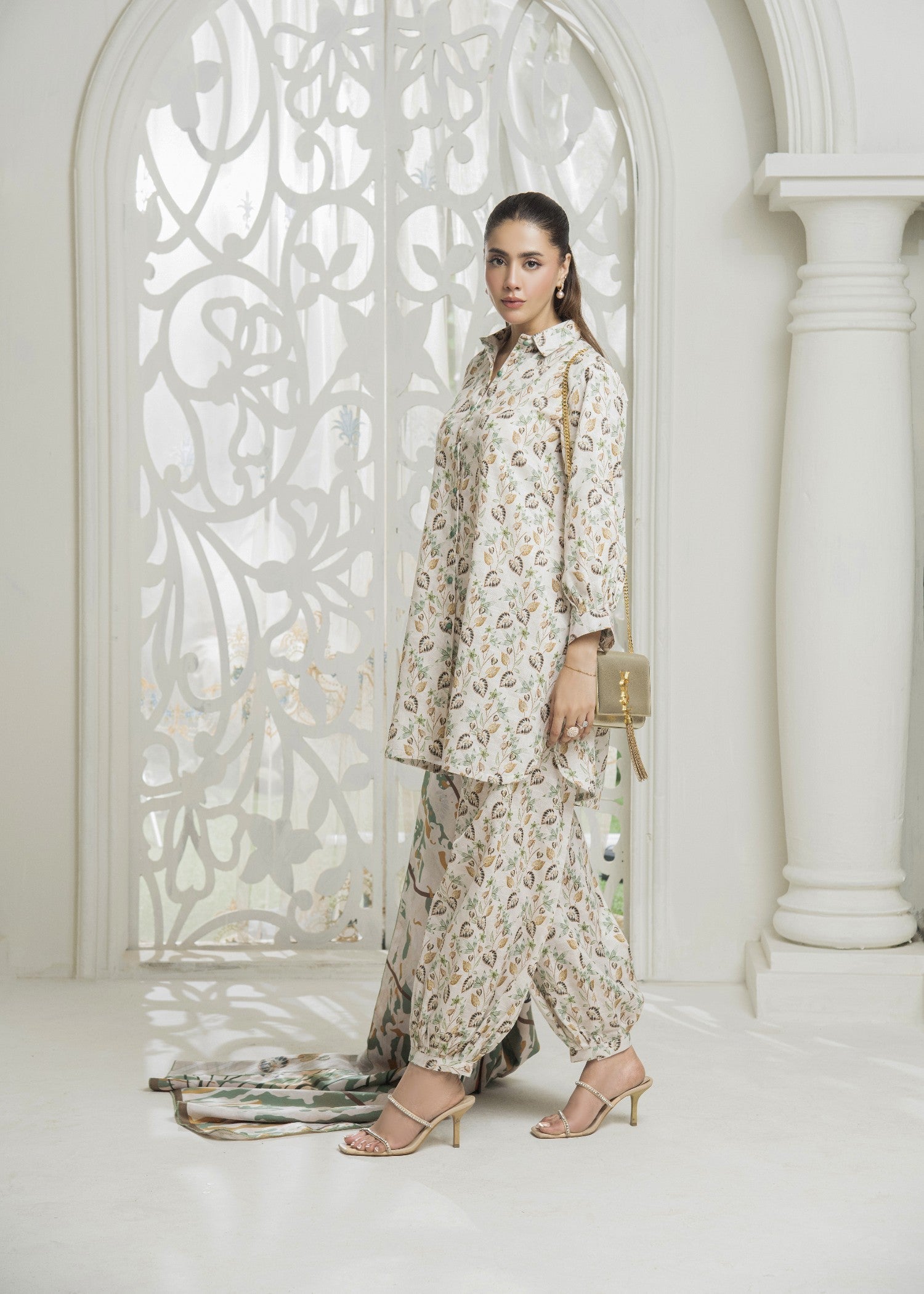 khaddar Kurta Set in Cream